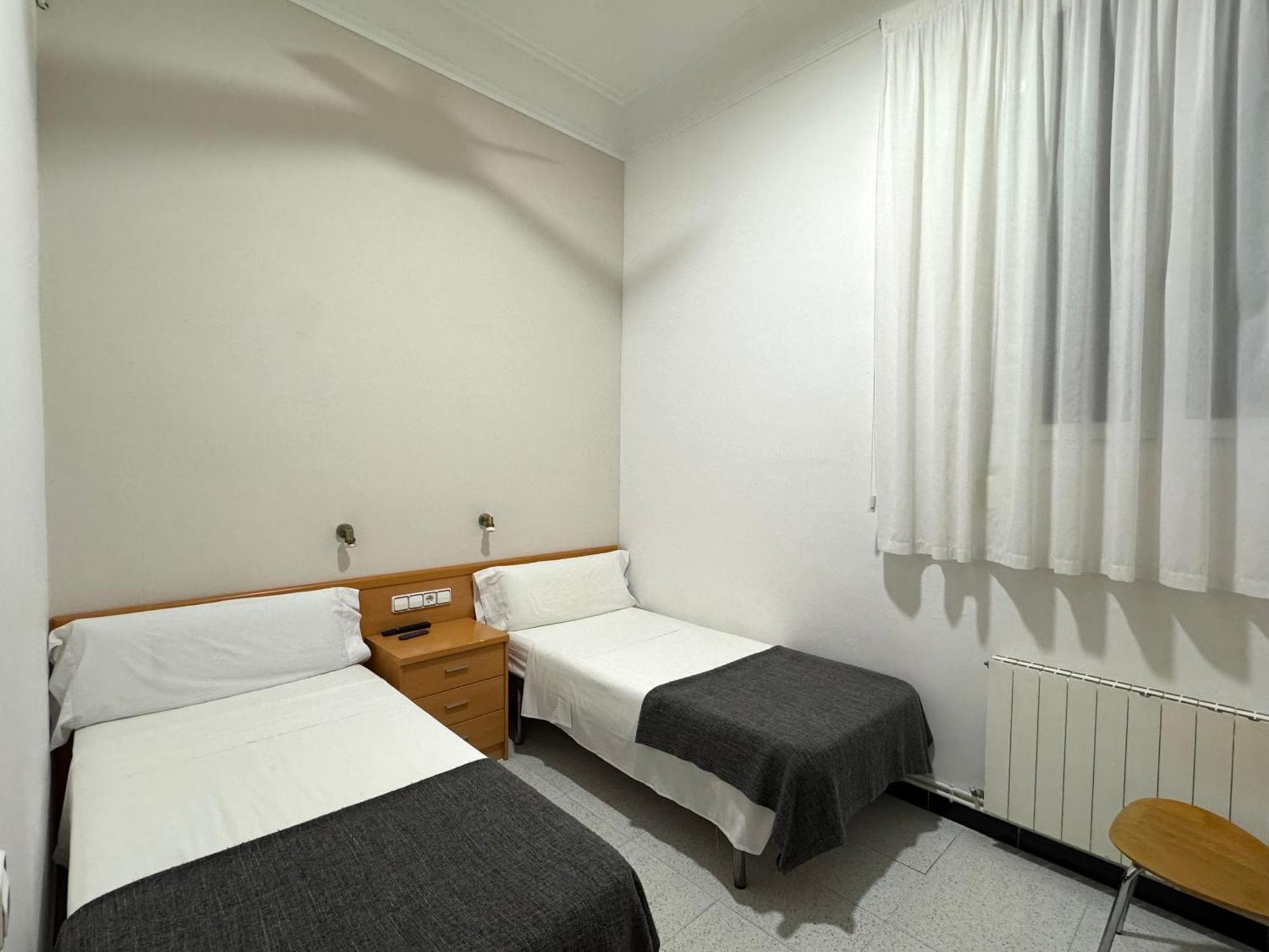 Tweepersoonskamer met 2 Aparte Bedden