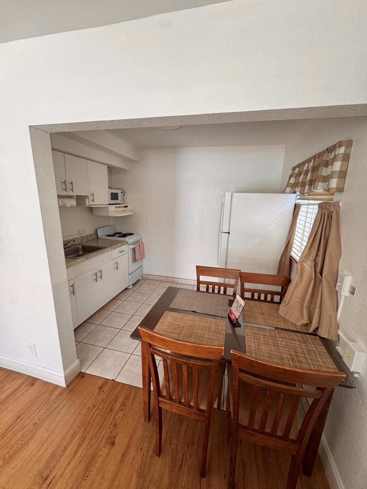 One Bedroom Suite Non Smoking