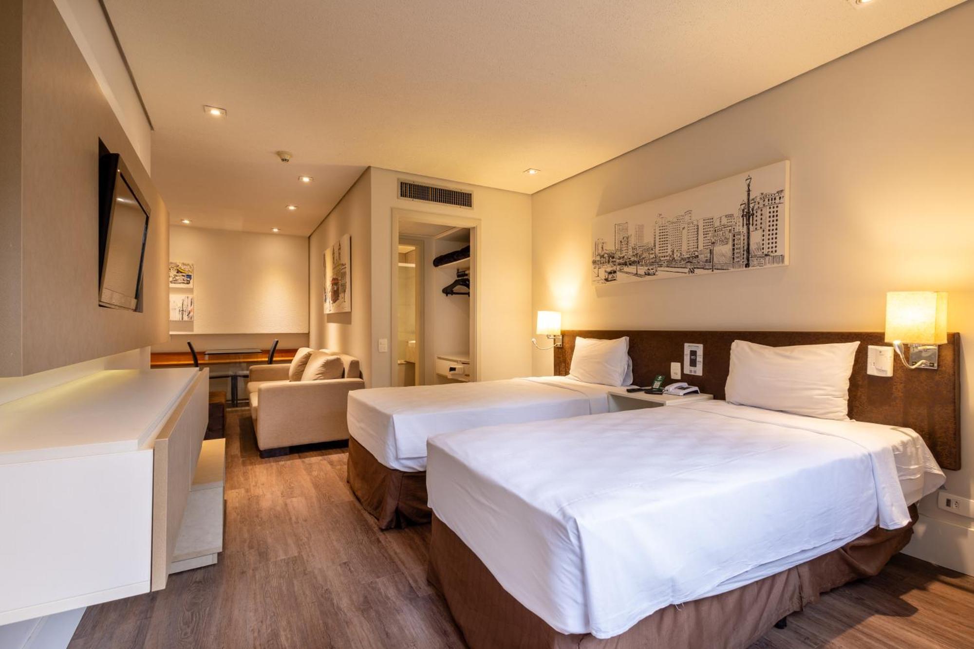Deluxe Twin Room