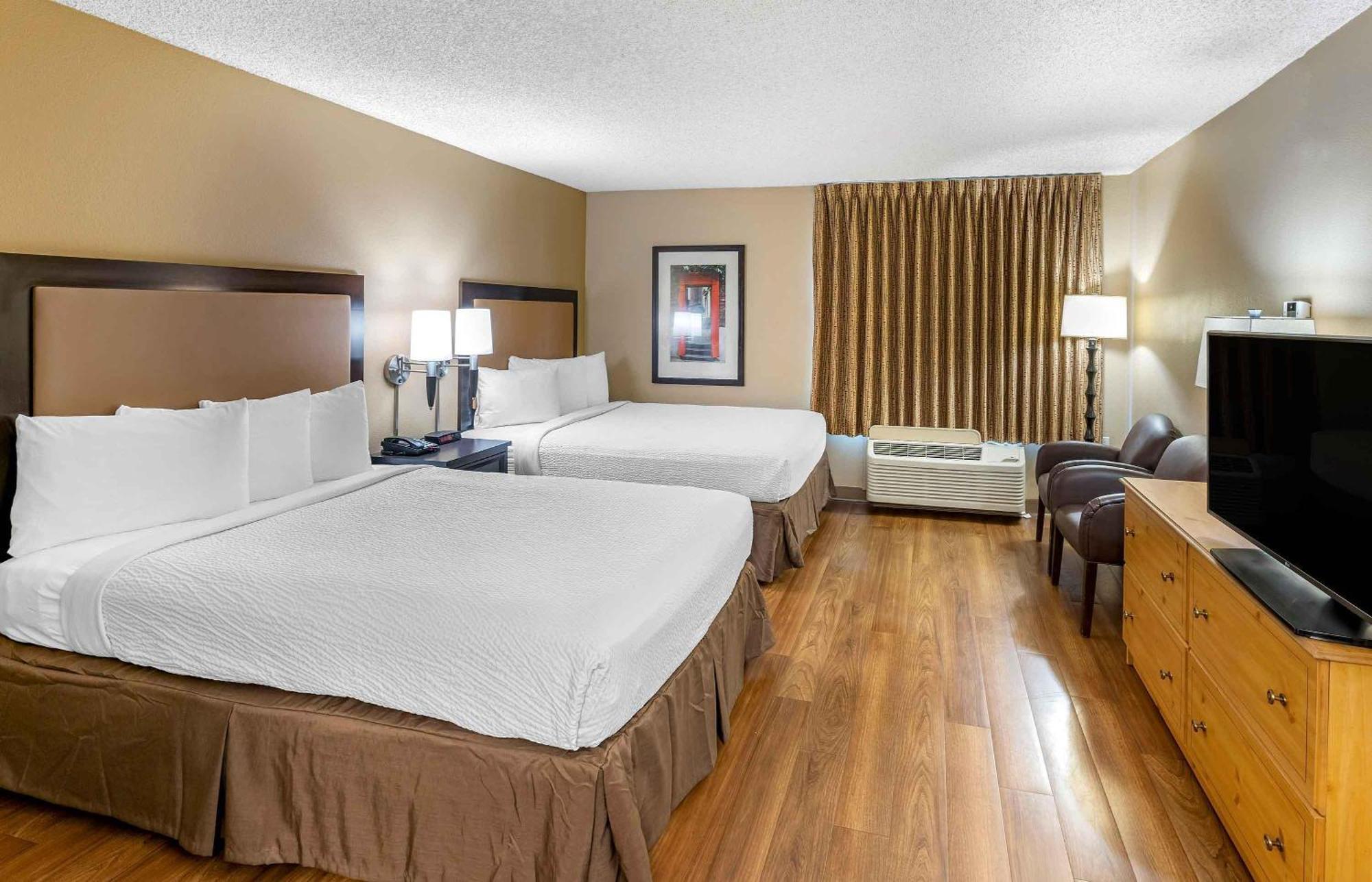 Studio 2 Double Beds Non-Smoking
