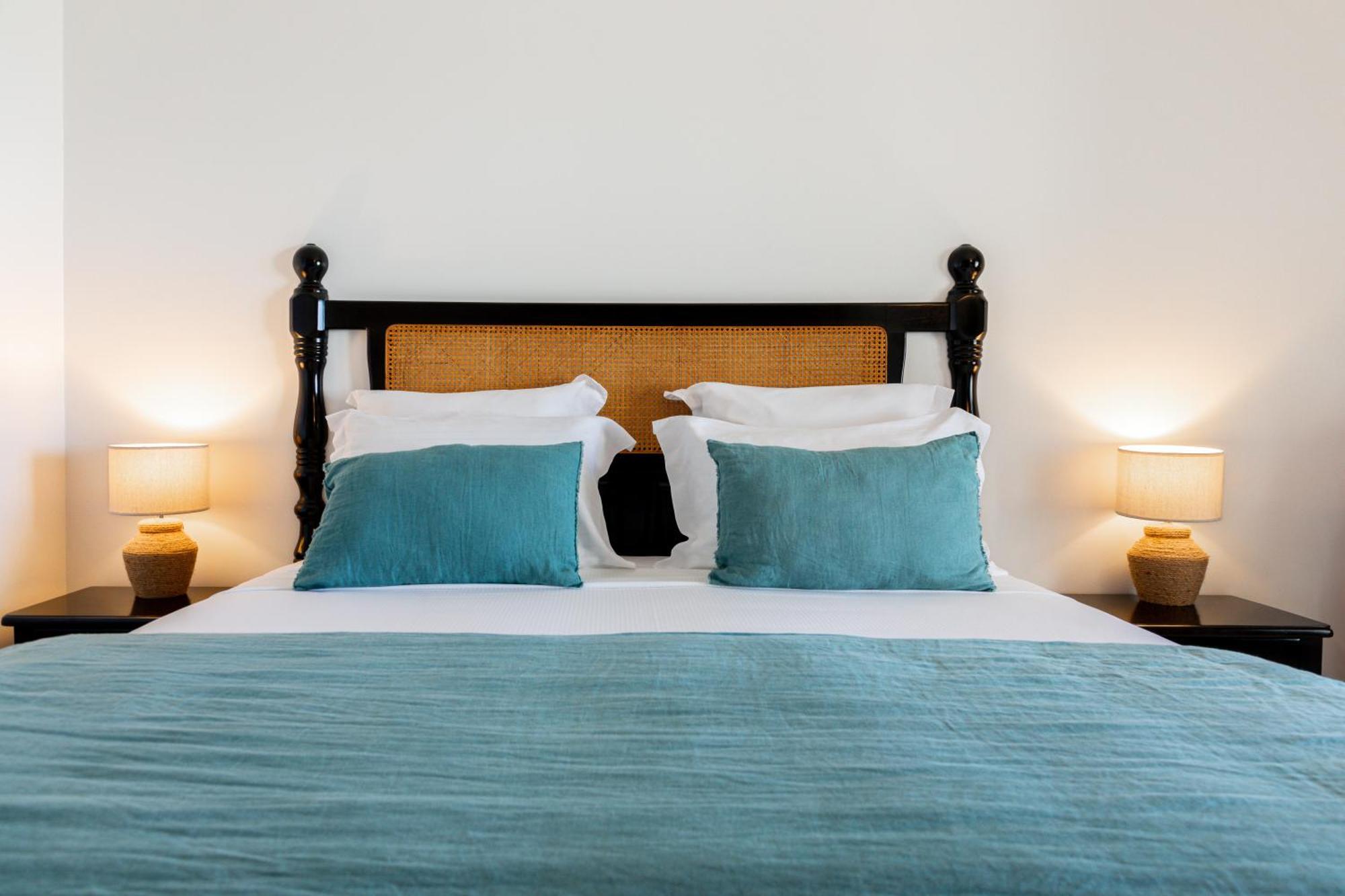 Double or Twin Room Sea View