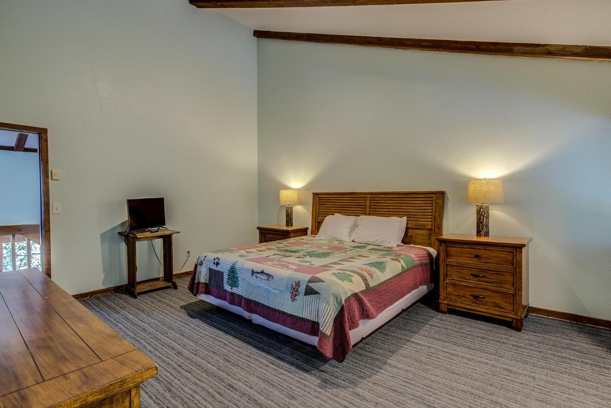 Two-Bedroom Apartment Single Beds