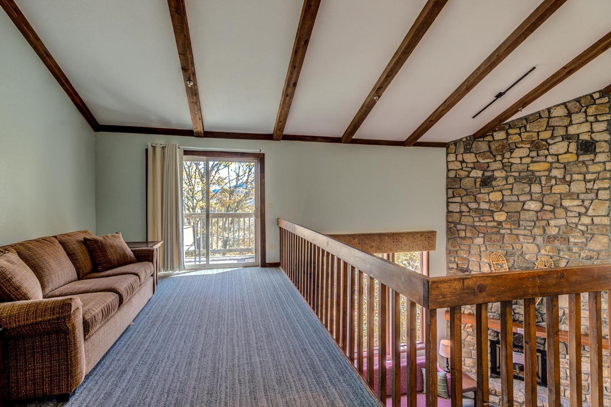 Two-Bedroom Apartment Single Beds