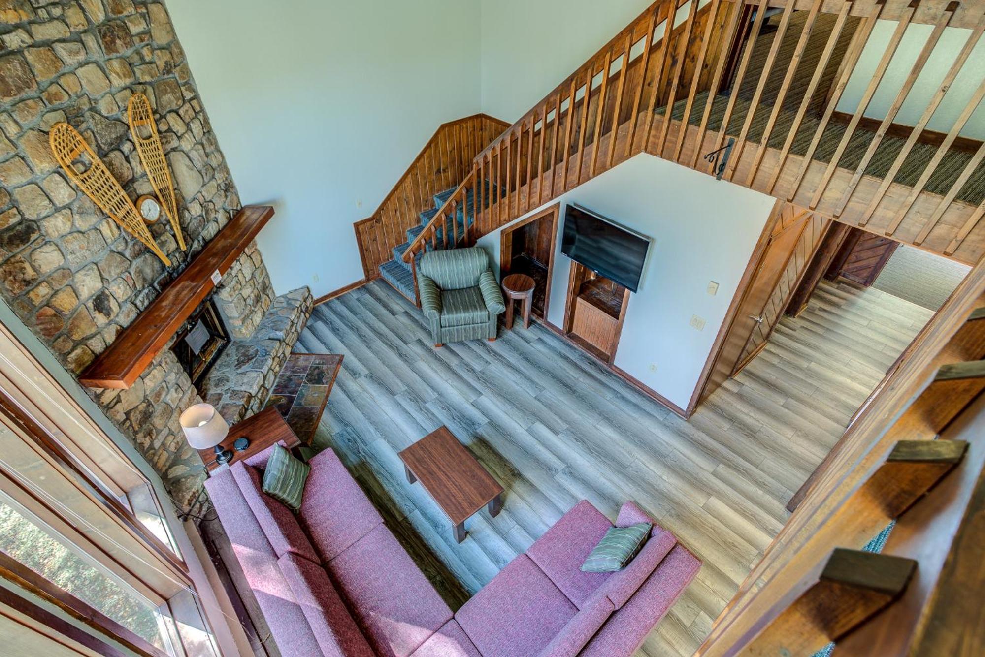 Two-Bedroom Apartment Single Beds