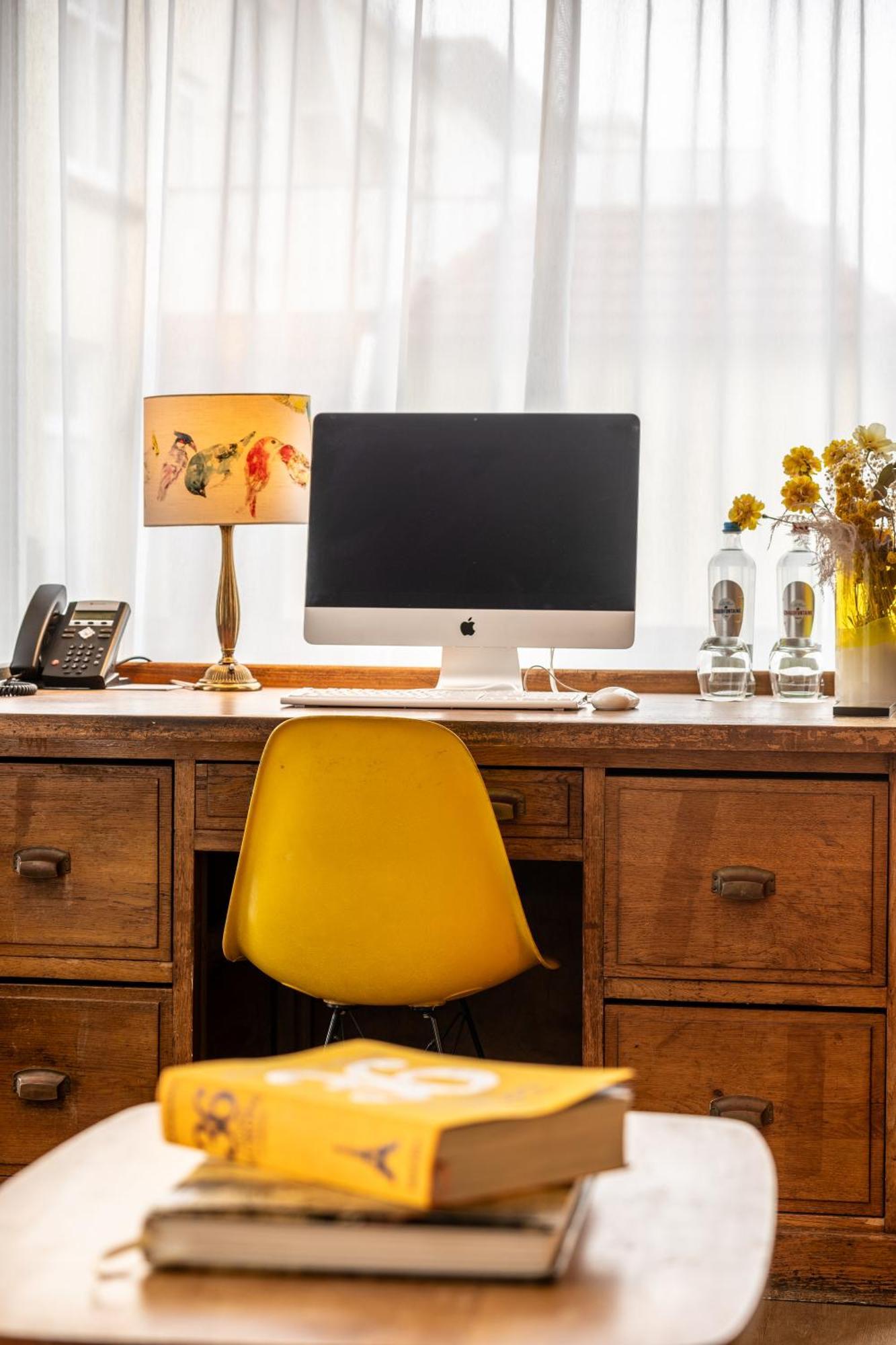 Vesper Executive Suite