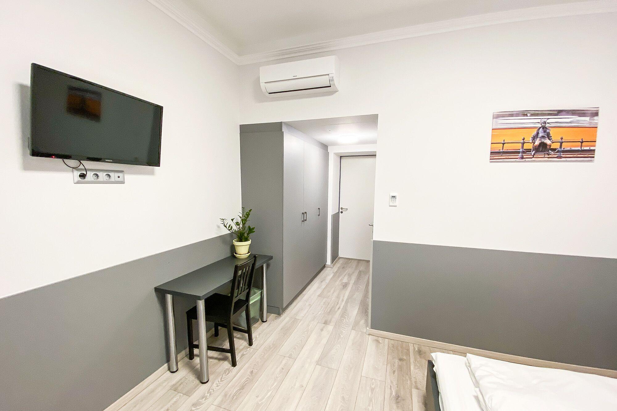 Single Room Private Bathroom
