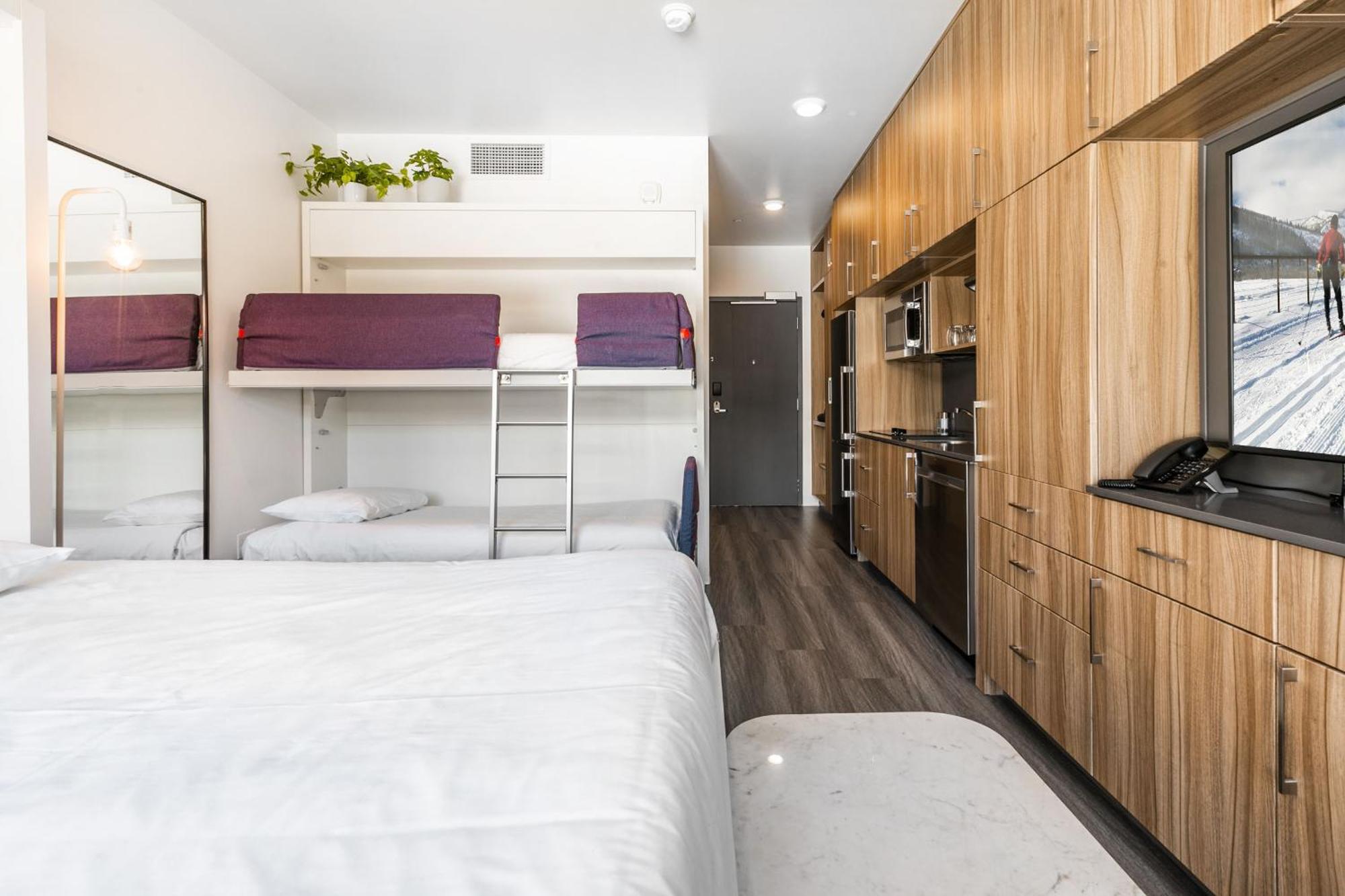 Superior Apartment