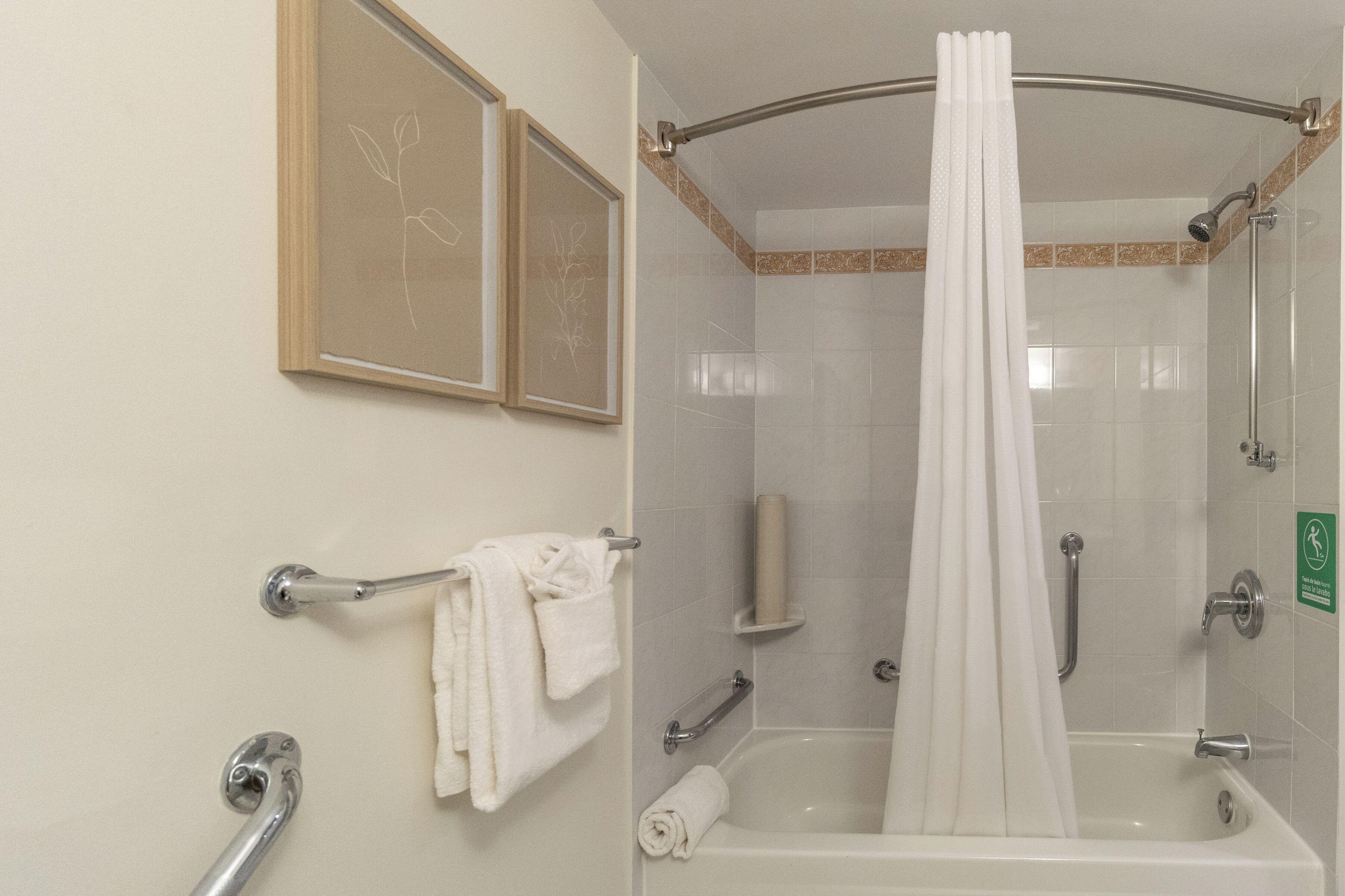 One-Bedroom Suite Two Queen Beds