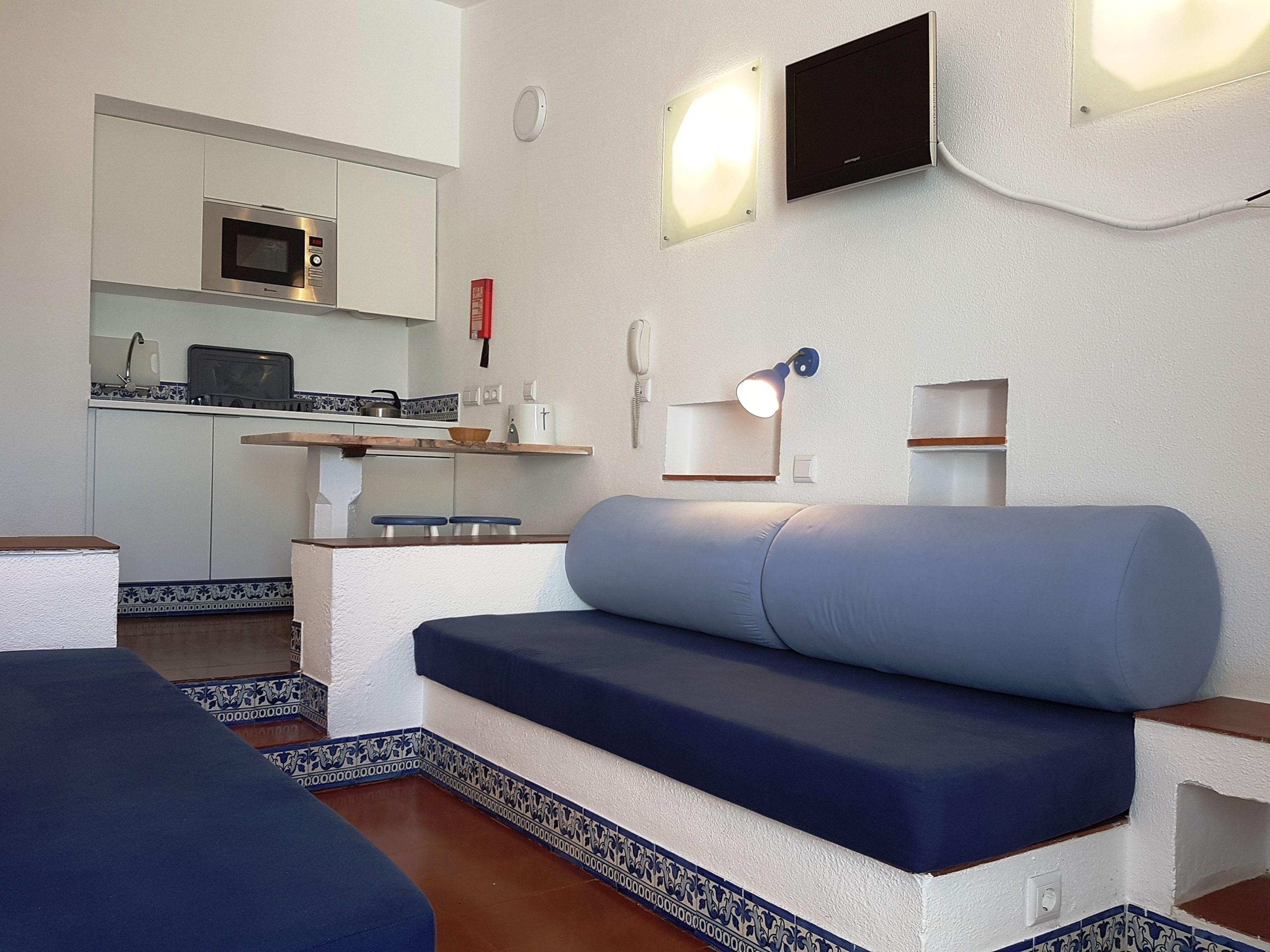 One-Bedroom Apartment Sea View