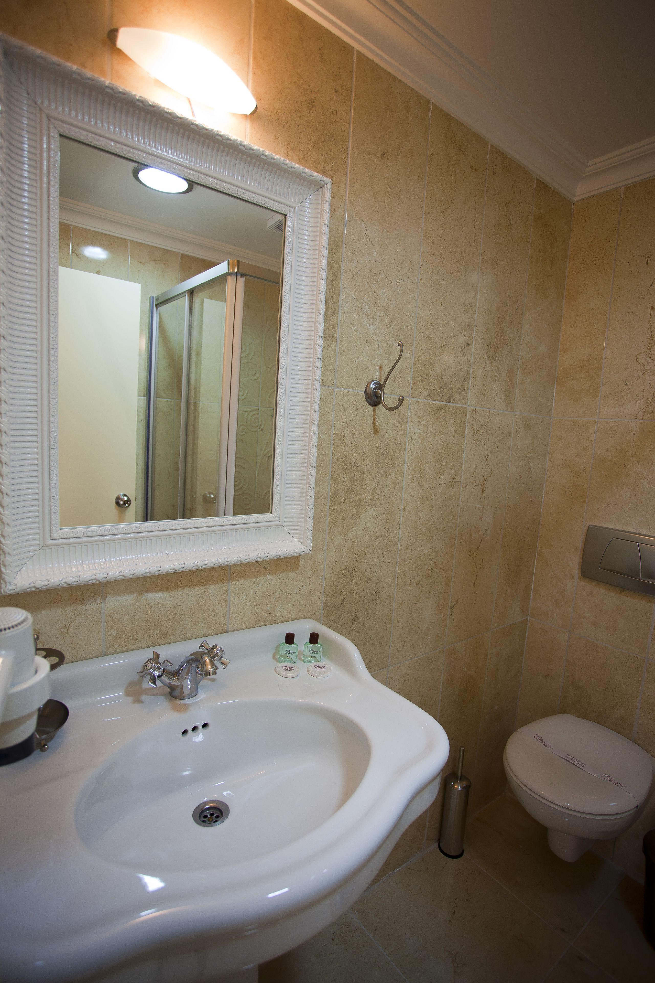 Economy Double Room without Window