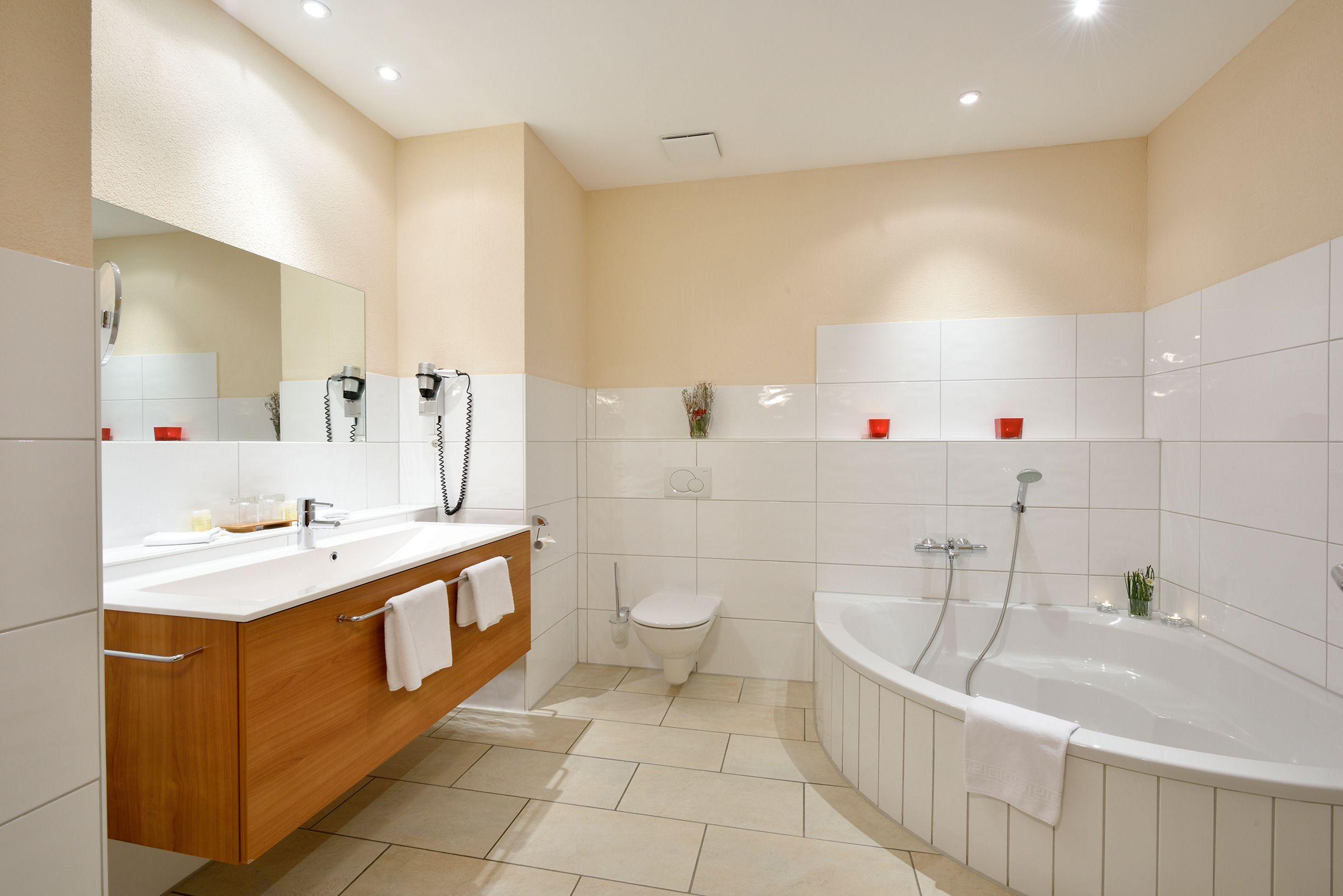 Comfort Double Room Maximilian Balcony