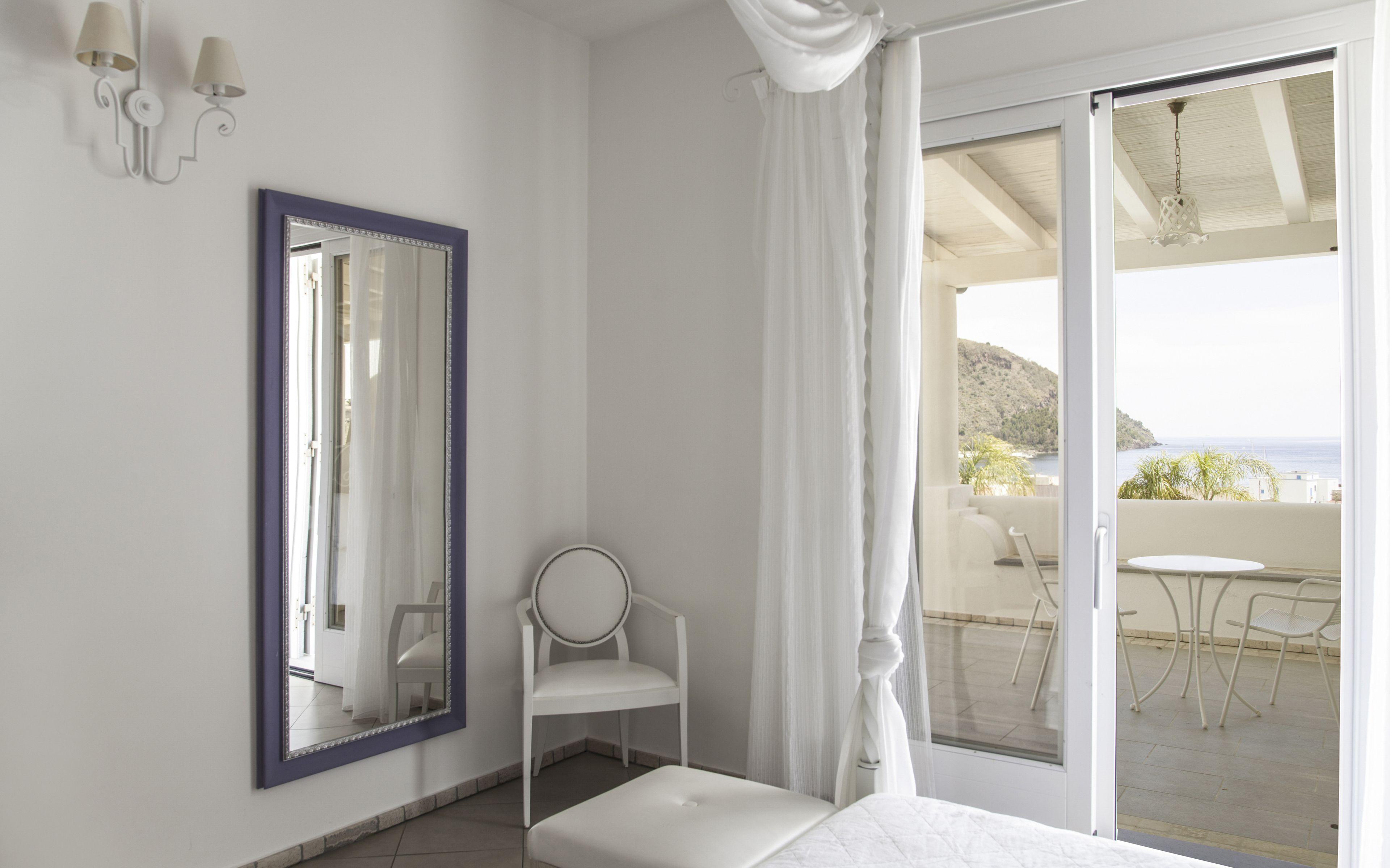 Superior Triple Room Sea View