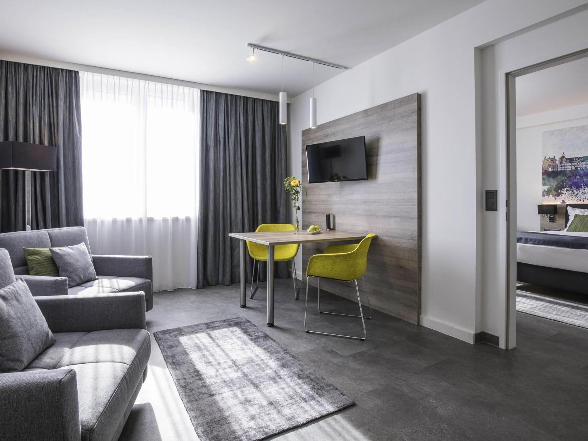 Executive Suite