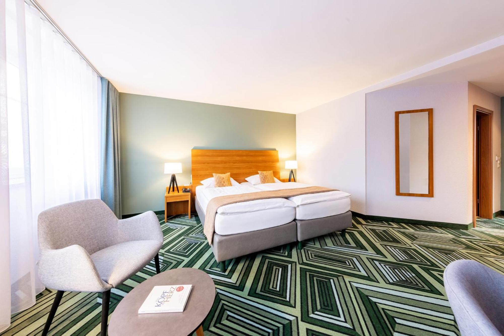 Standard Double Room Maximilian