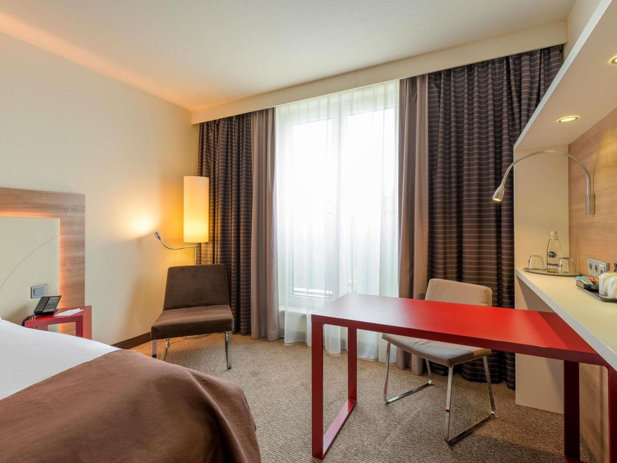 Standard Double Room King Size Bed