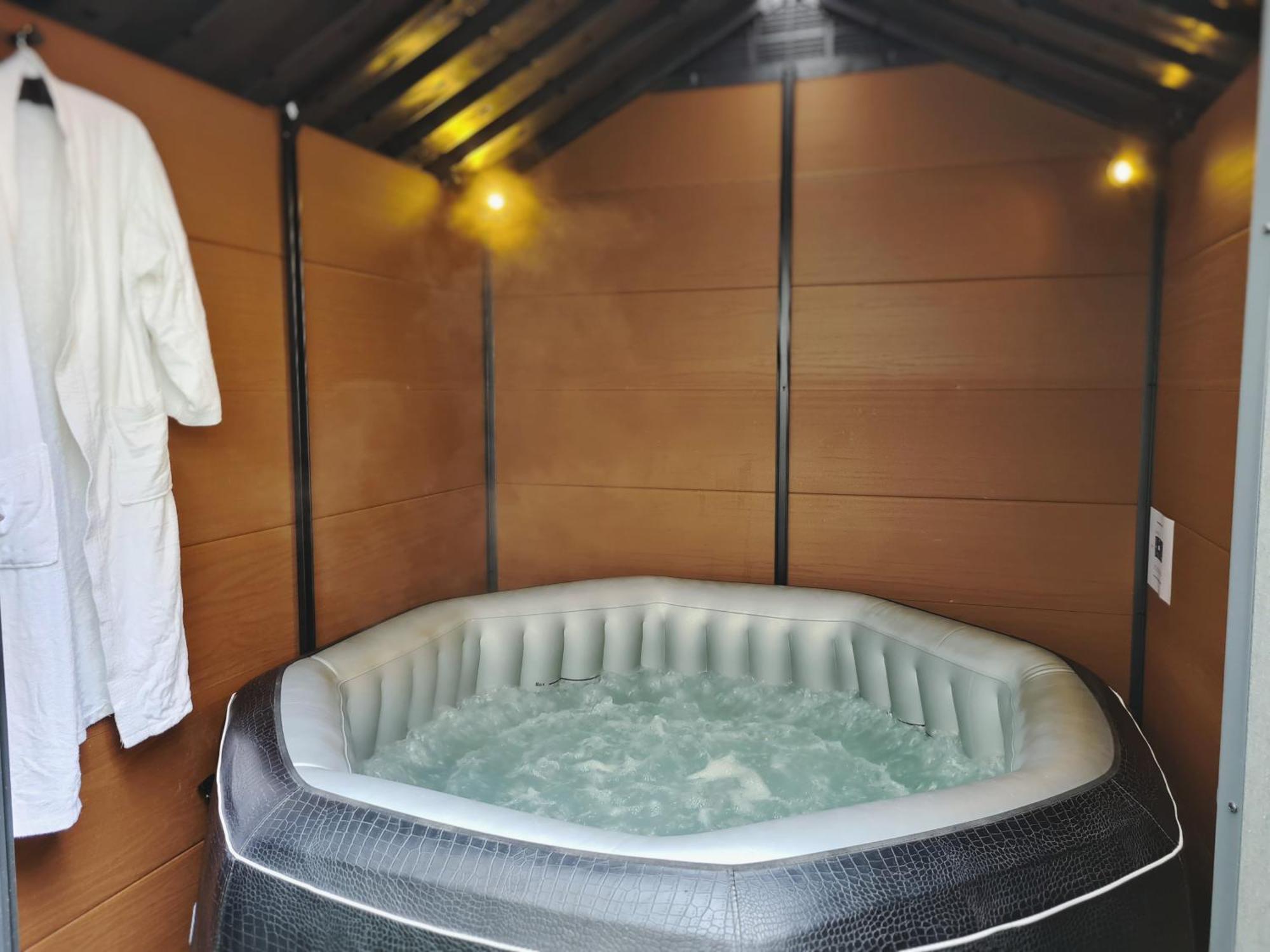 Deluxe Double Room Terrace Jacuzzi