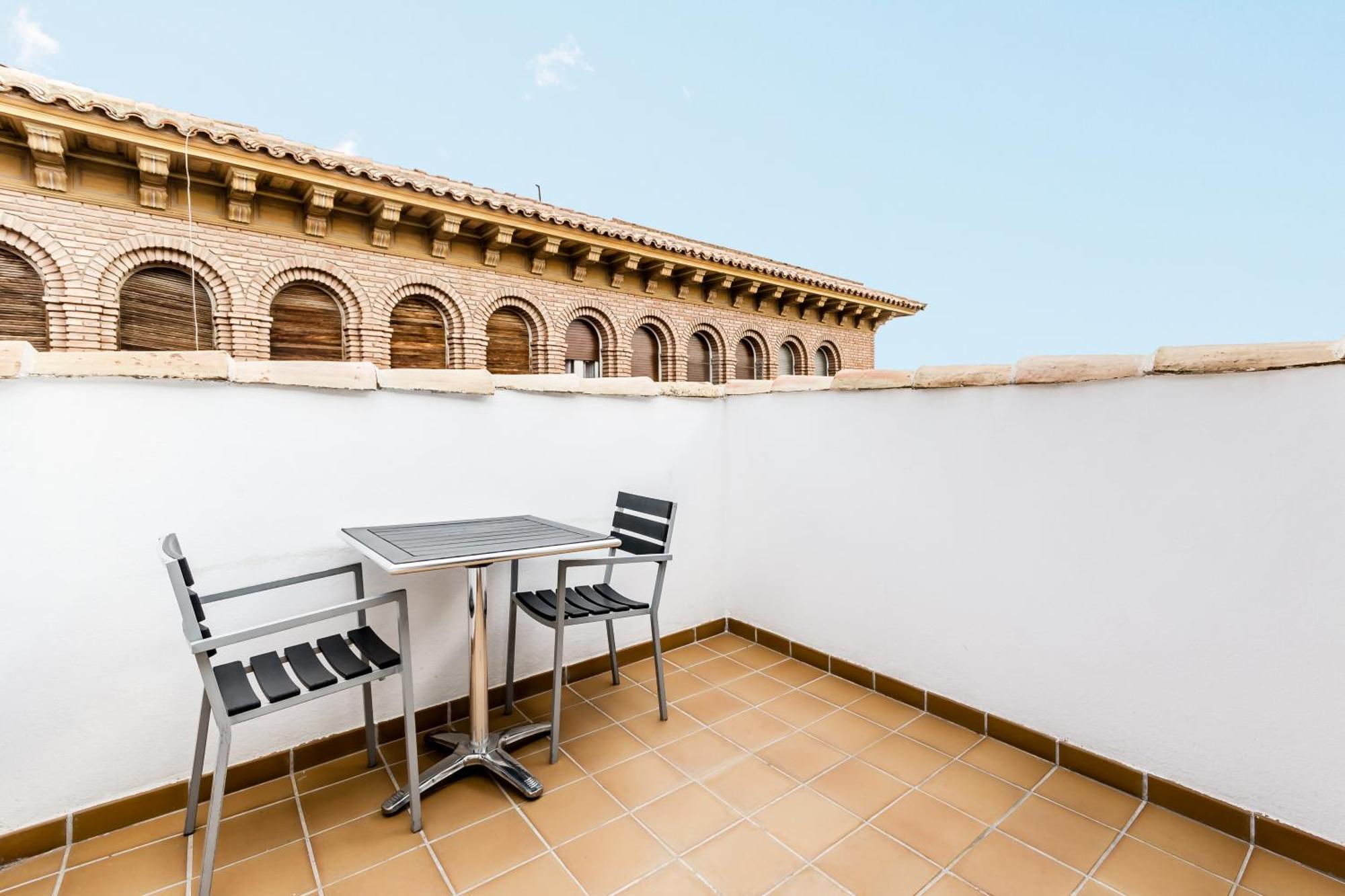 Triple Room Terrace