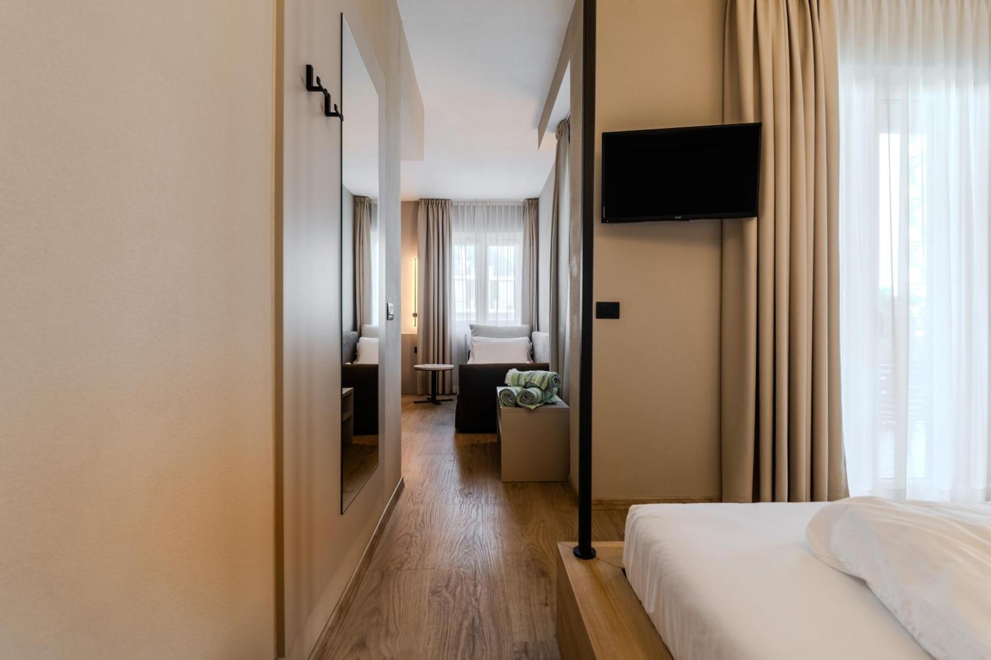 Deluxe Dreibettzimmer