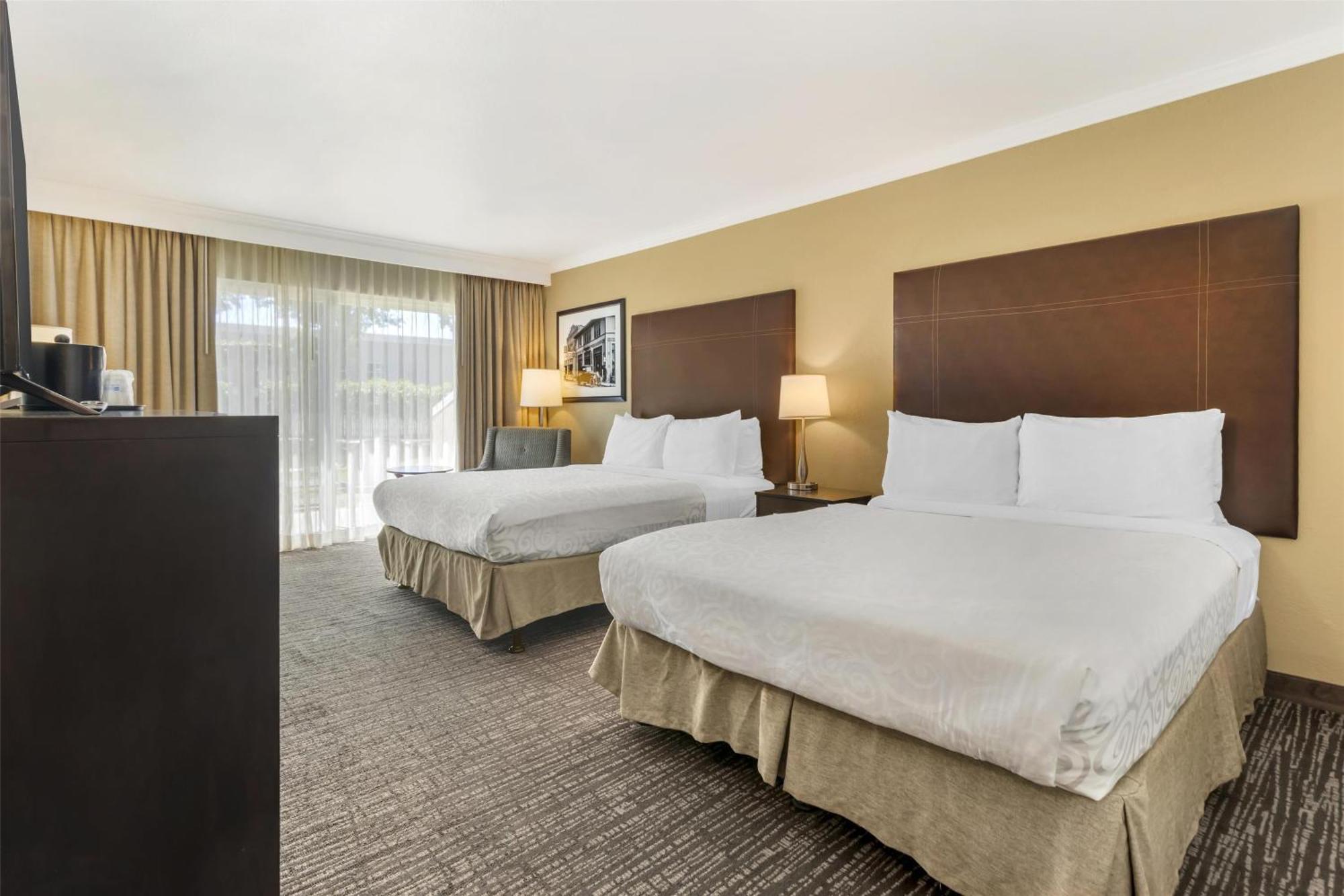 Queen Room Two Queen Beds Bath Tub Disability Access or Non-Smoking