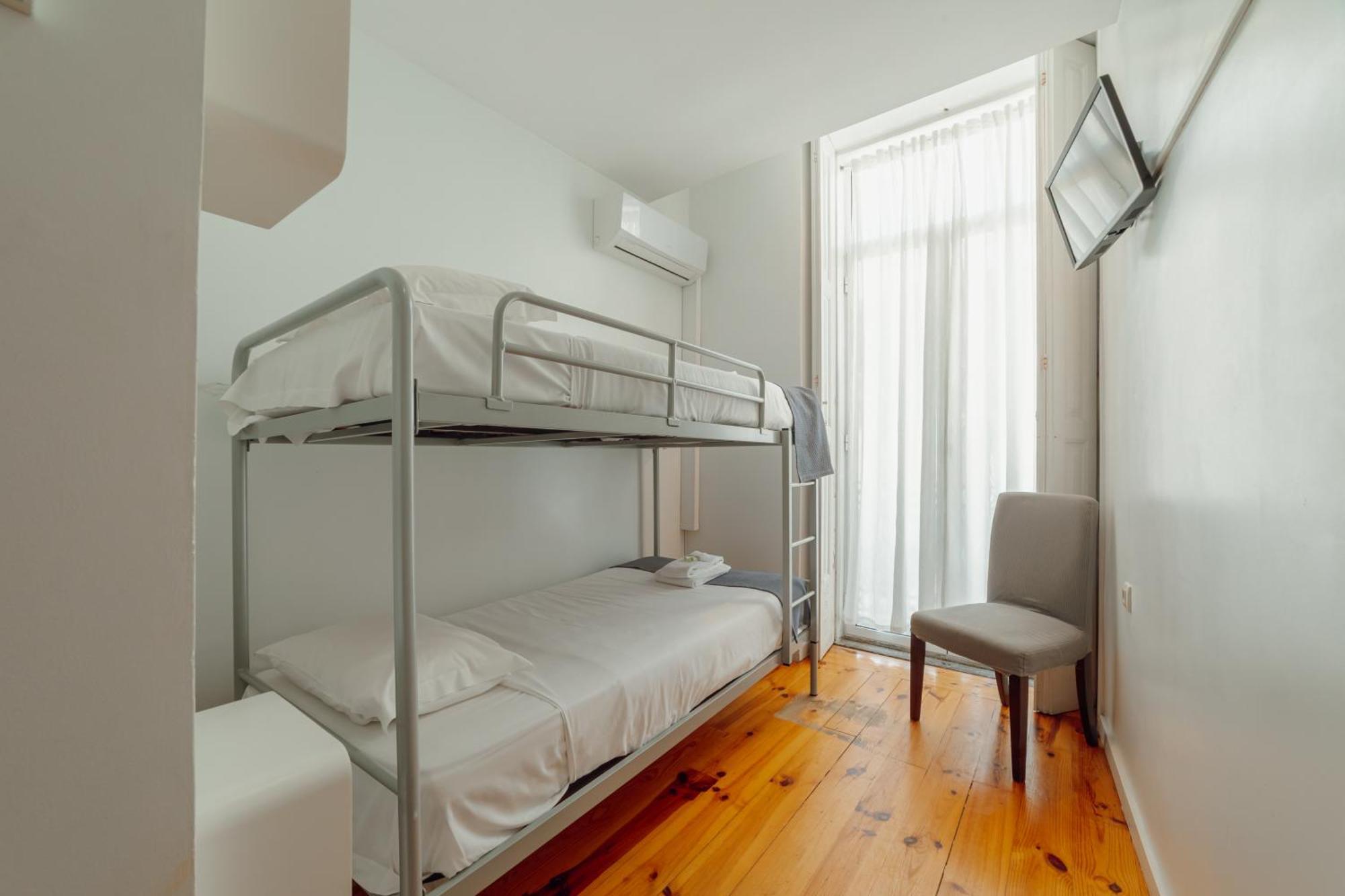 Room with Bunk Bed,1717027486:JPEG