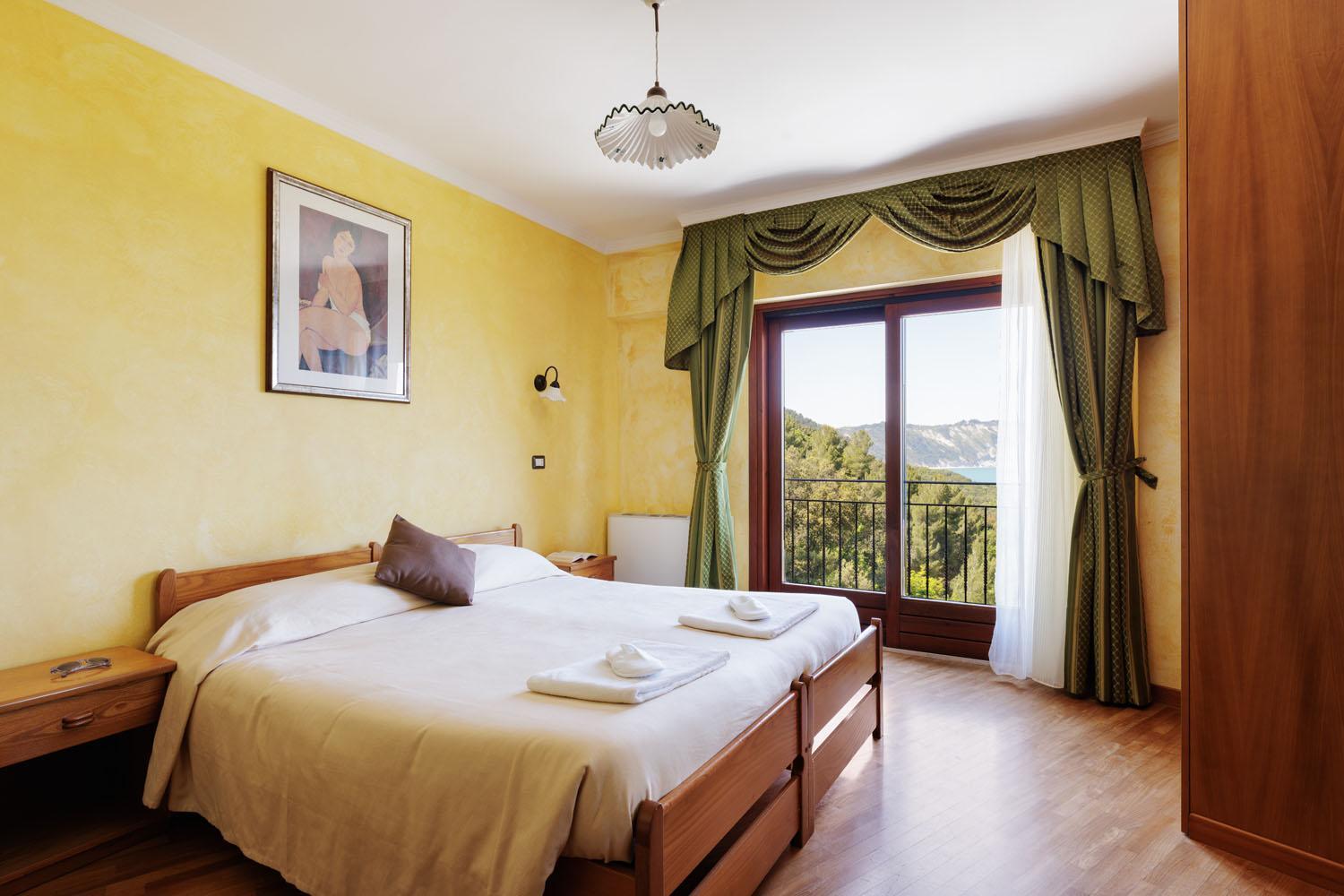 Standard Double or Twin Room Sea View
