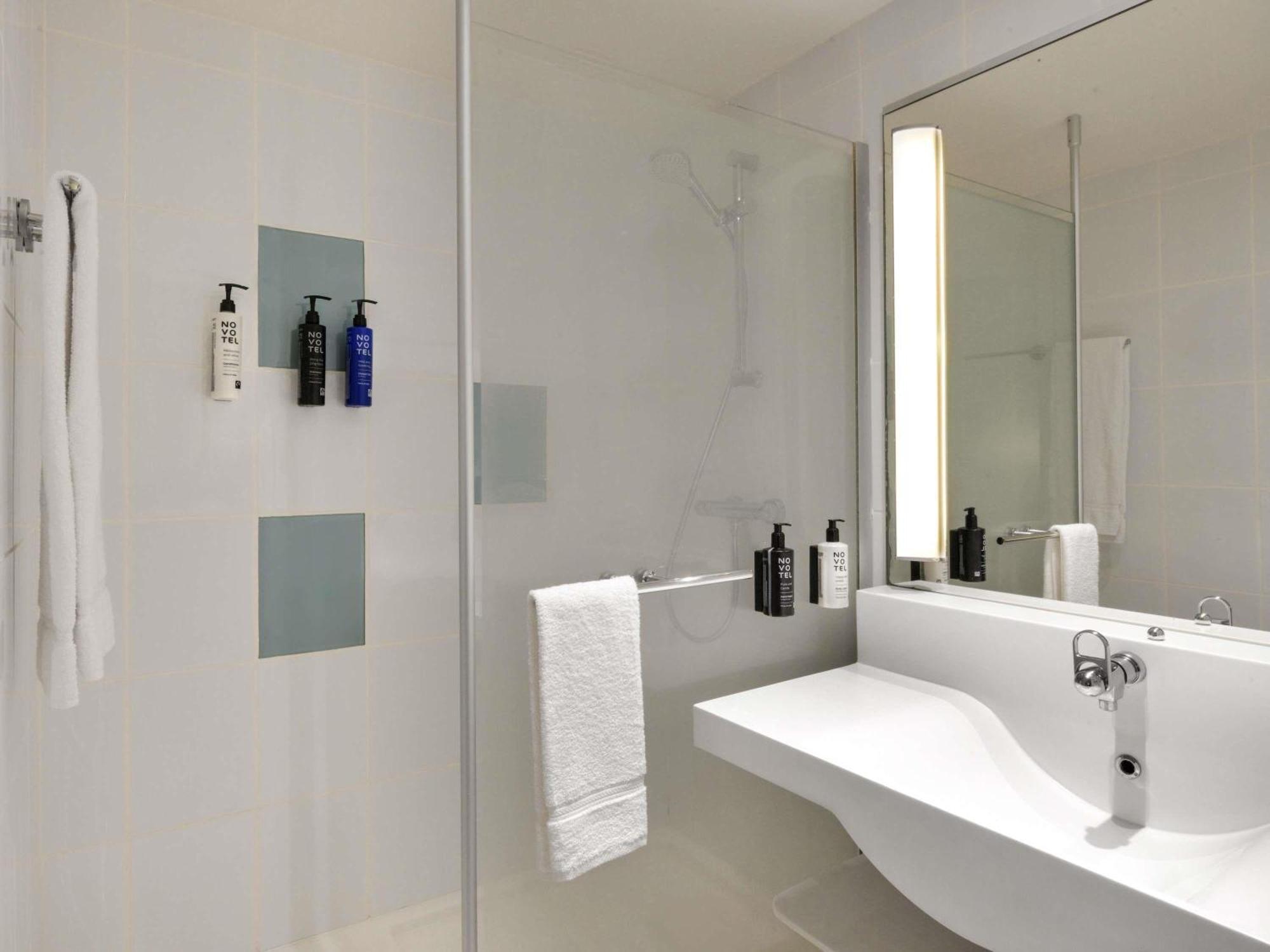 Junior Suite One Double Bed Ocean Side