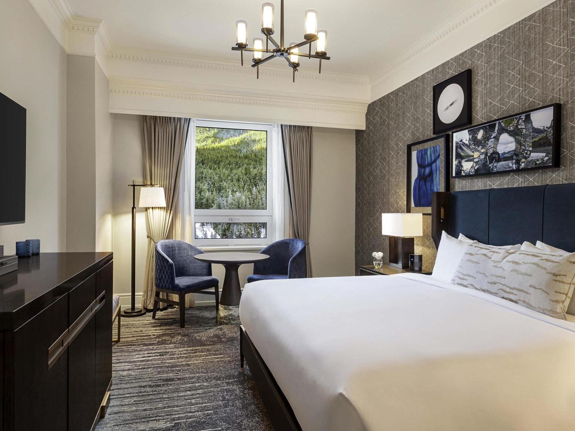 Fairmont Kamer met 1 Queensize Bed