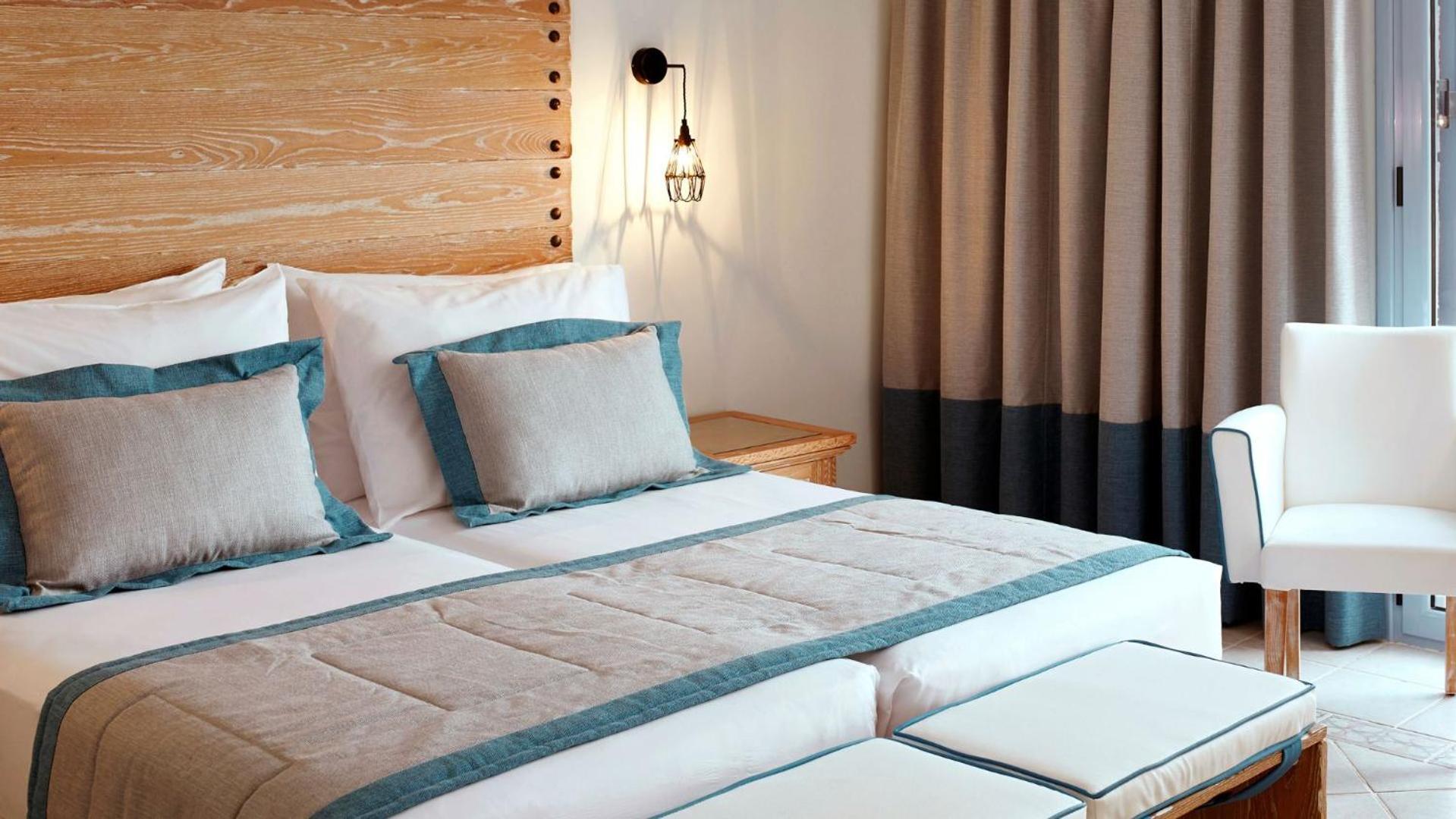 Twin Sea View Room