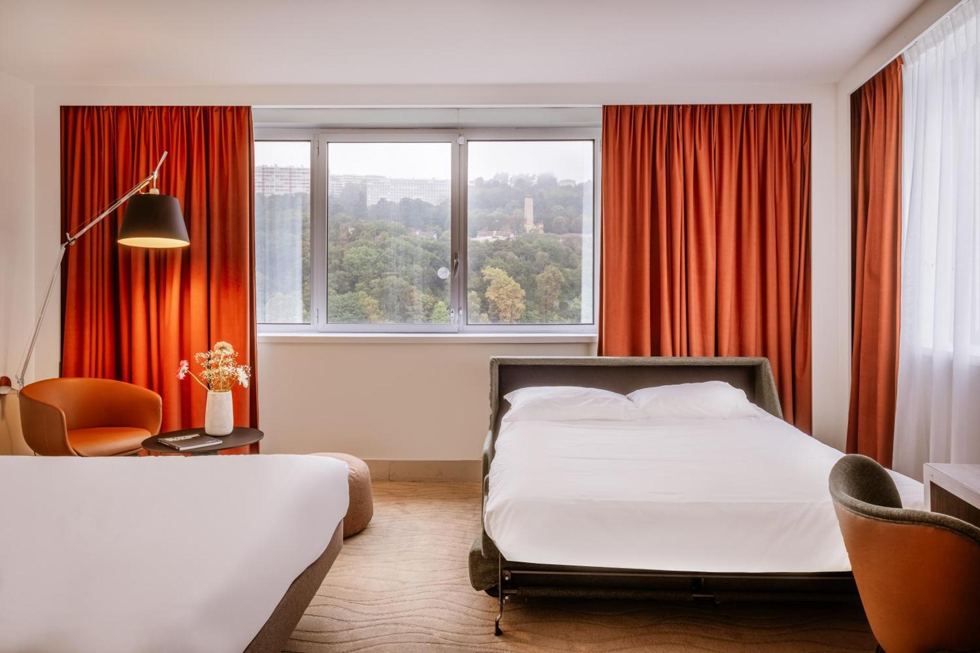 Executive Double Room with Sofa Bed,1722937983:JPEG