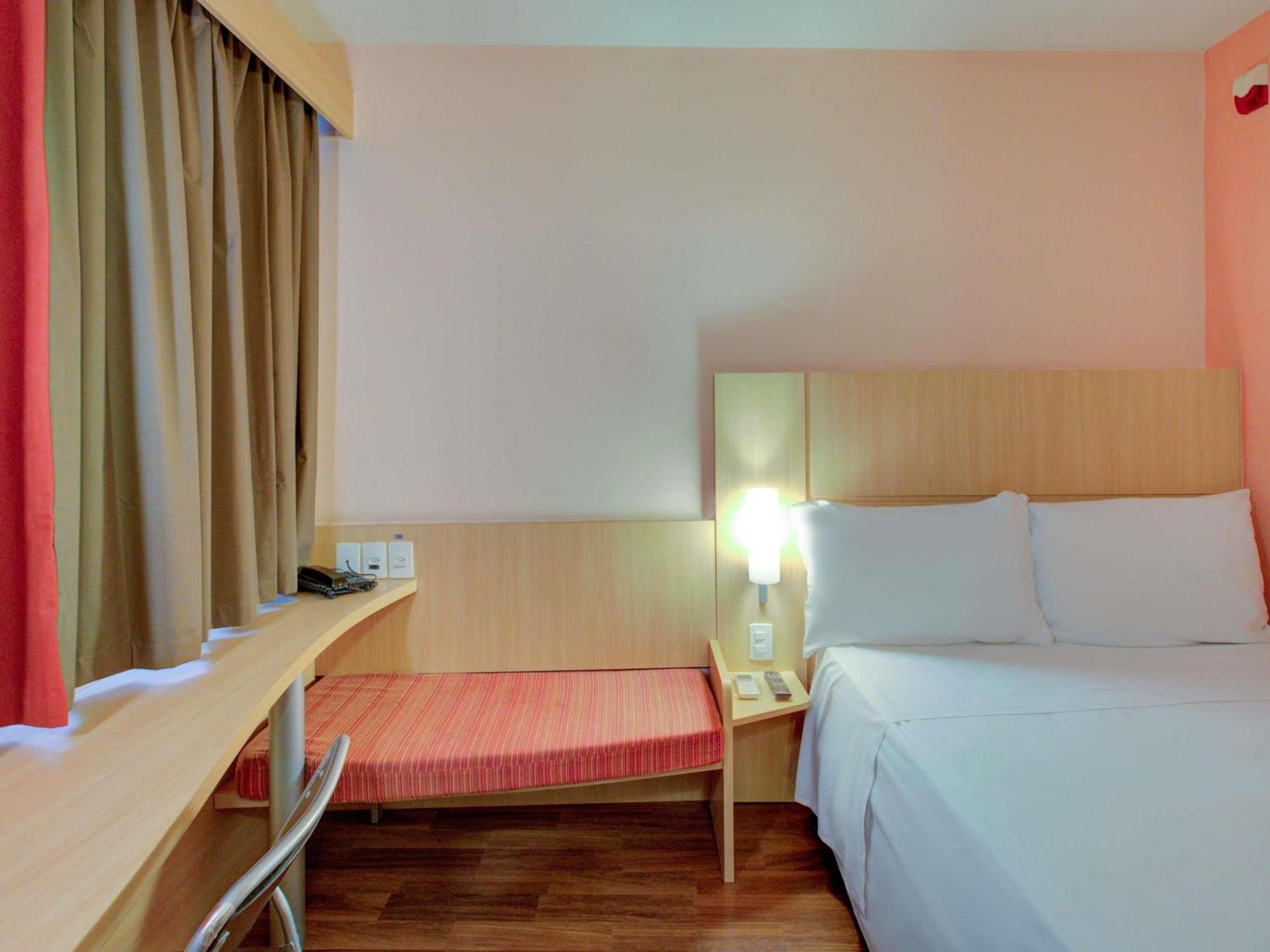Standard Adapted Apartment One Double Bed