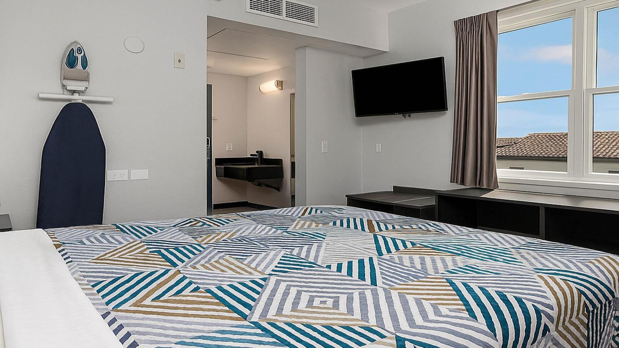 Superior Queen Room