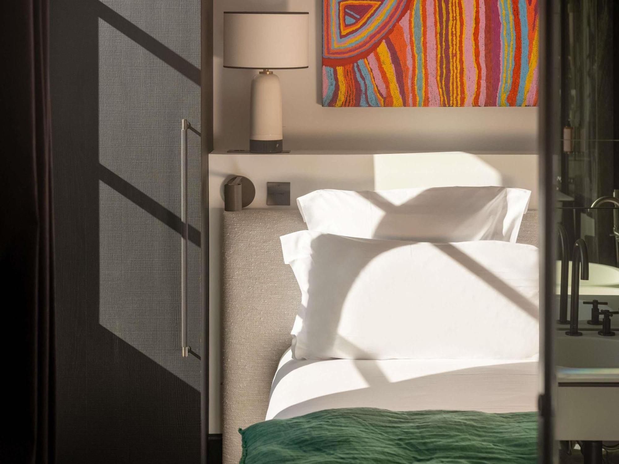 One-Bedroom Standard Apartment