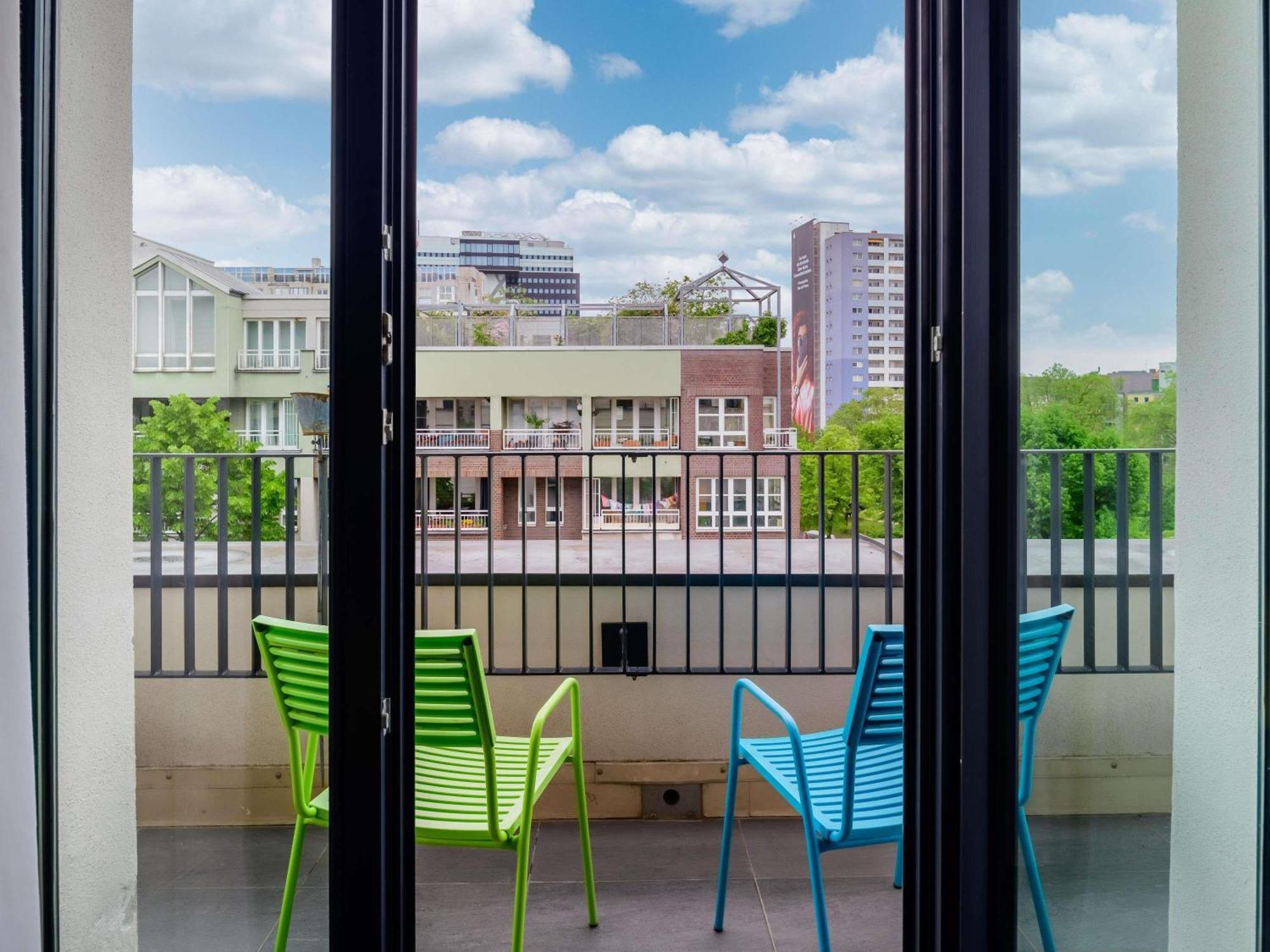 Superior Queen Room Balcony