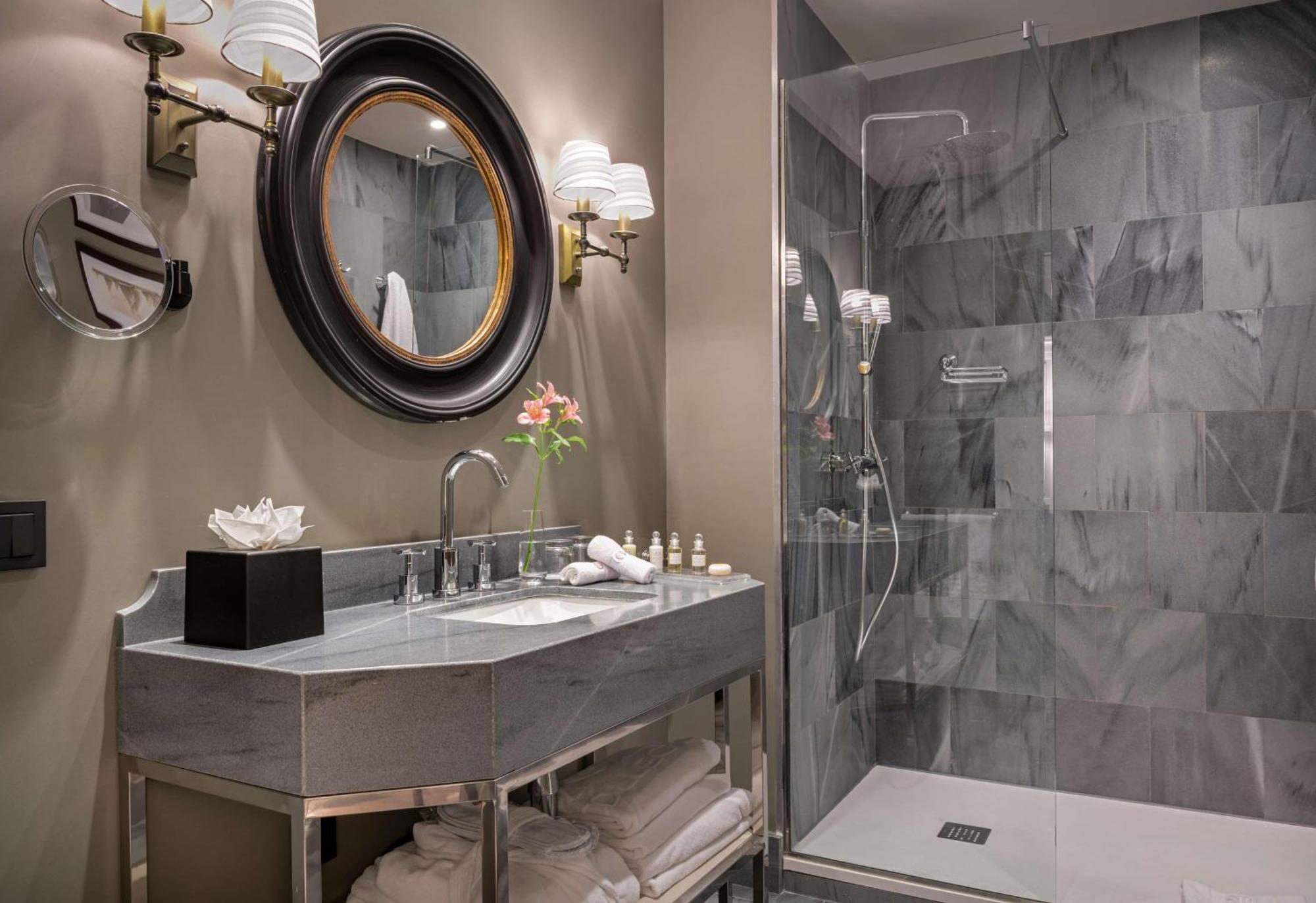 Premium Double or Twin Room,1717151479:JPEG