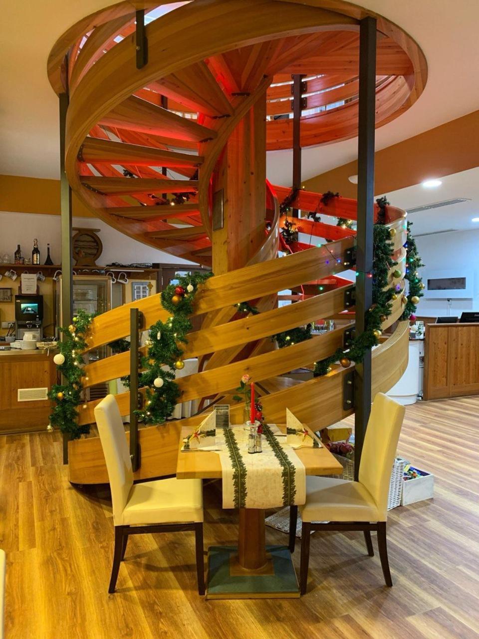 Deluxe Double or Twin Room Balcony