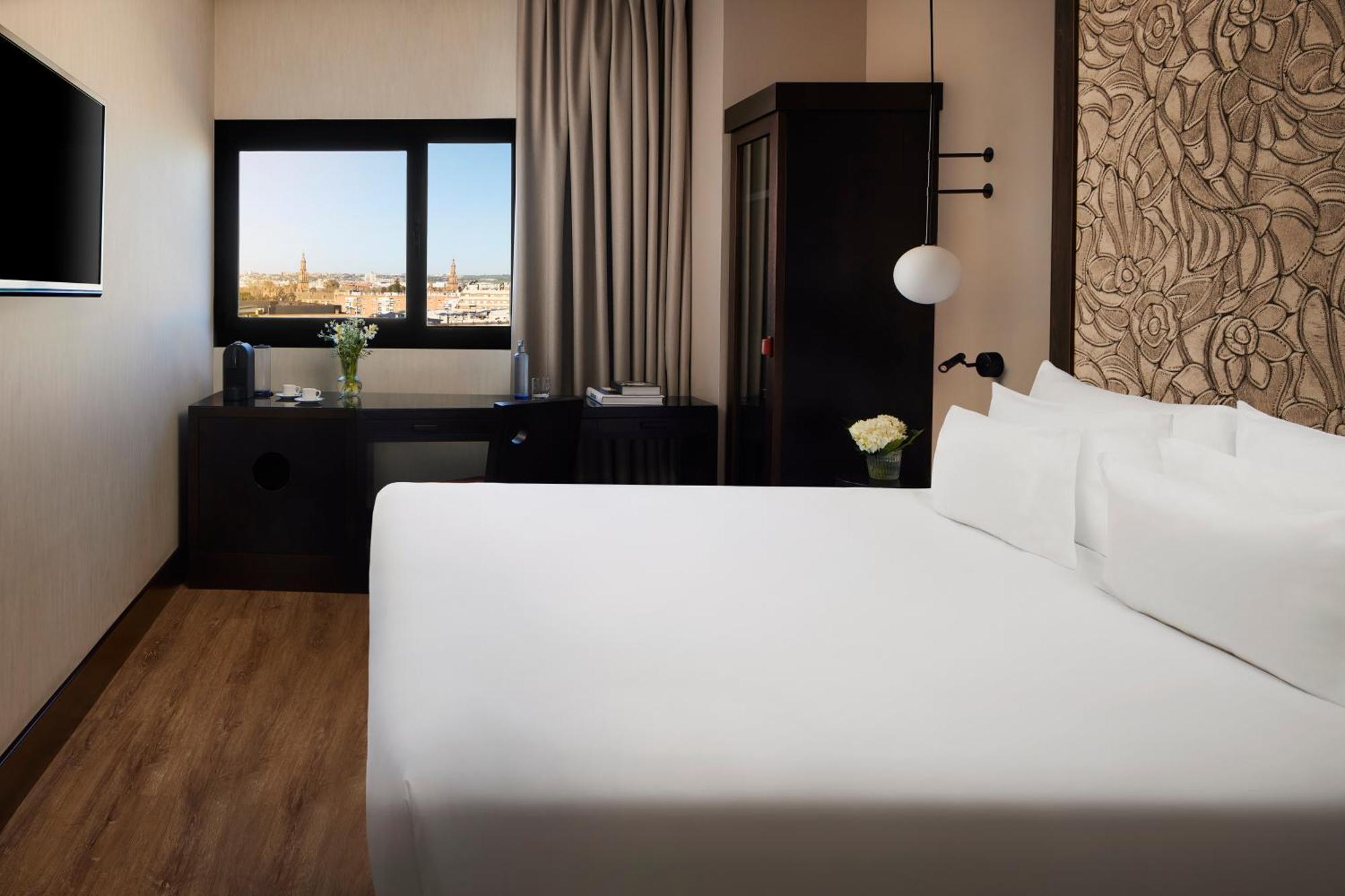 Superior New Style Room