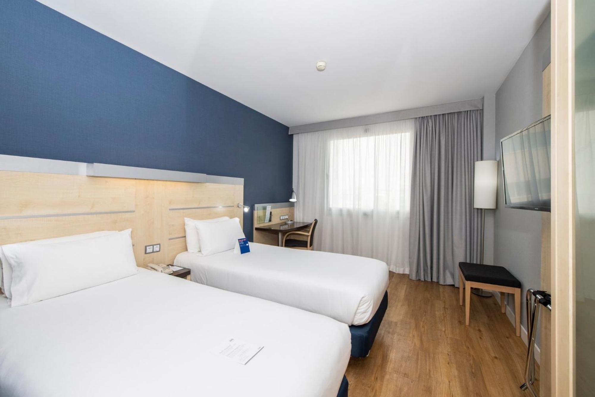 Standard Twin Room,1714248770:JPEG