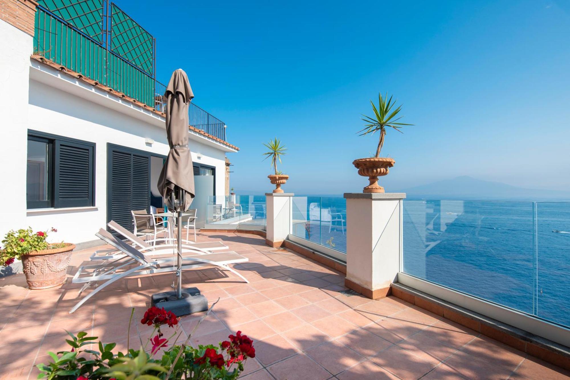 Deluxe Double Room Sea View