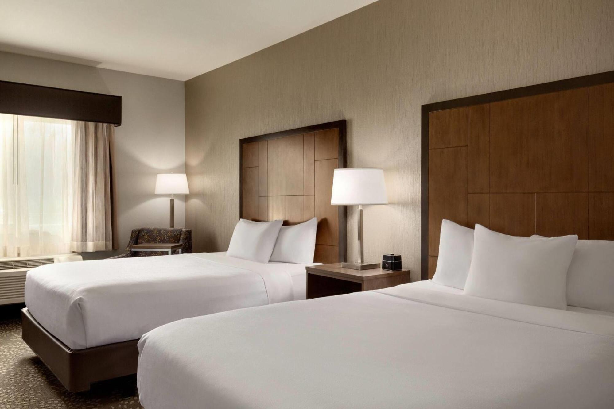 Queen Room Two Queen Beds Disability Access
