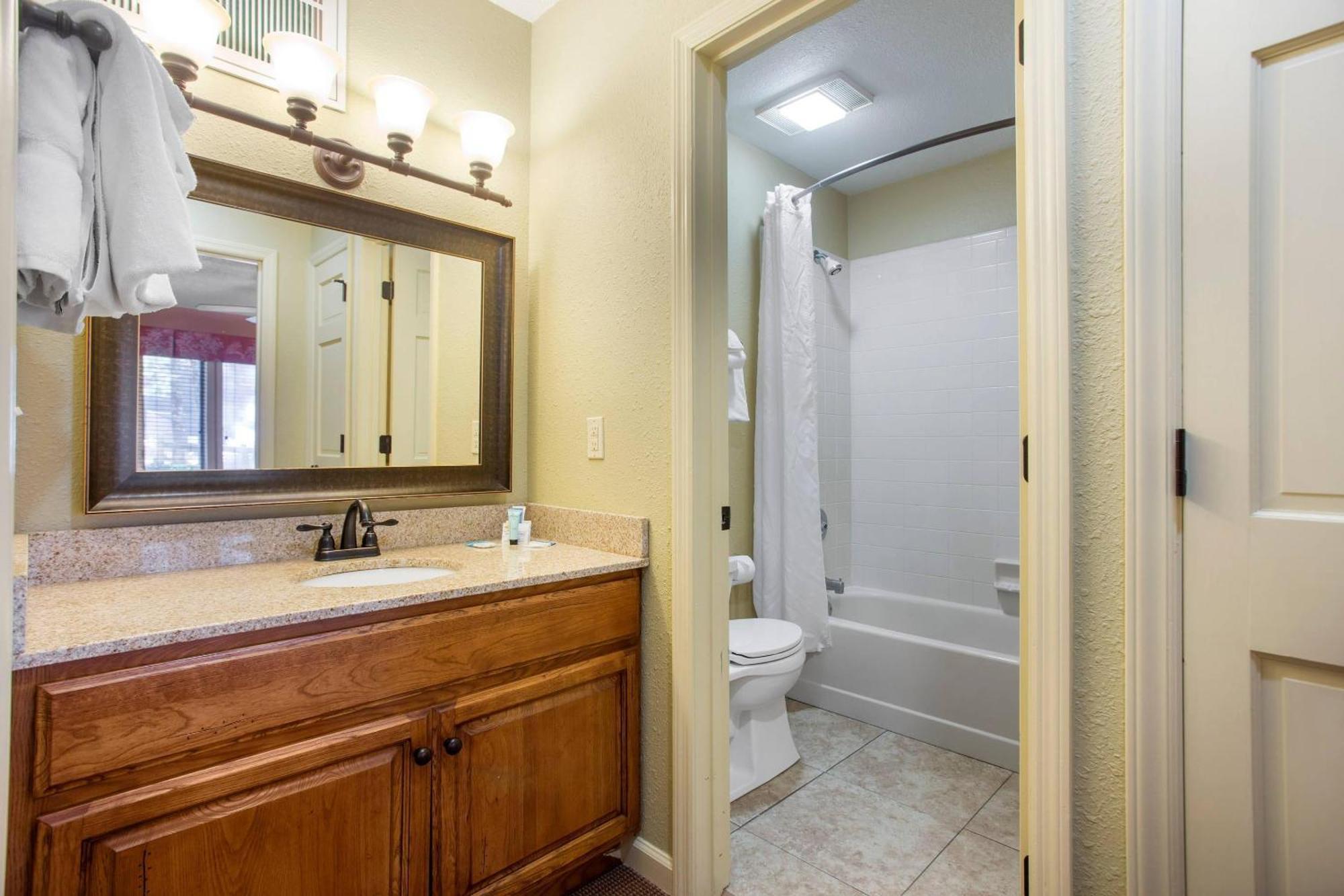 One-Bedroom Suite