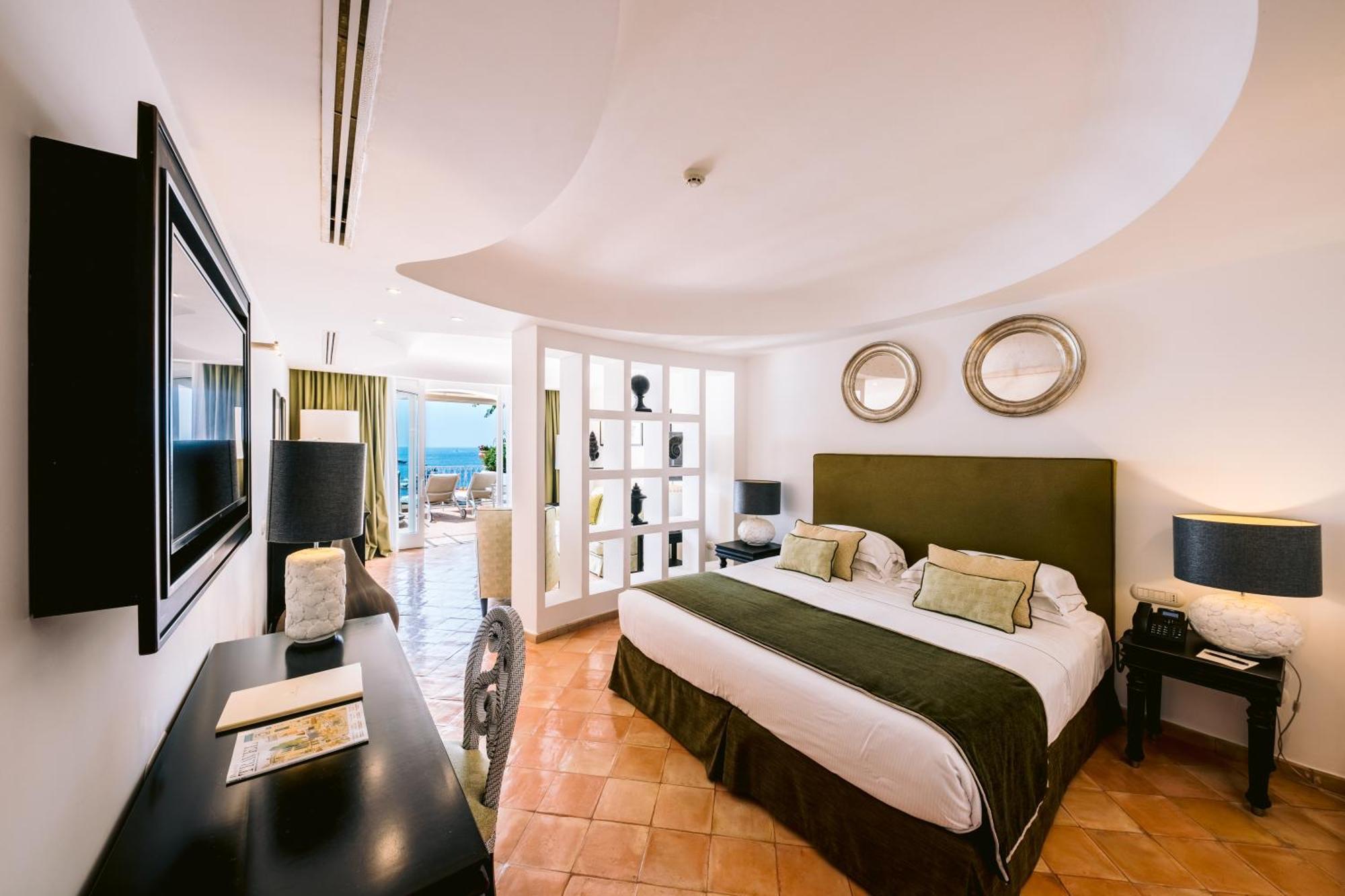 Deluxe Junior Suite