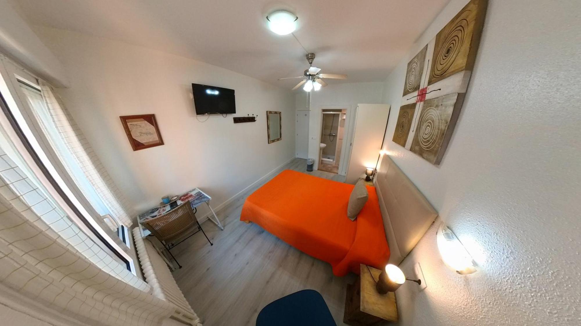 Double Room,1722959833:JPEG