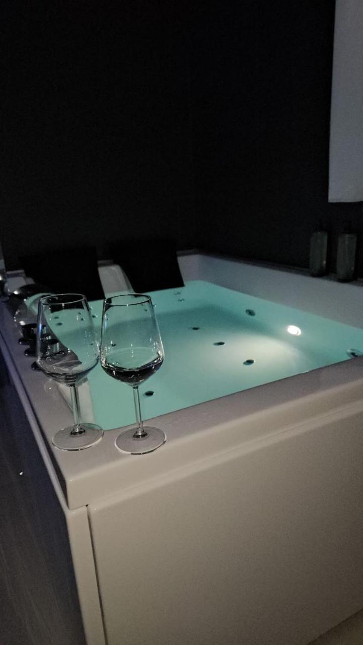 Double Room Spa Bath