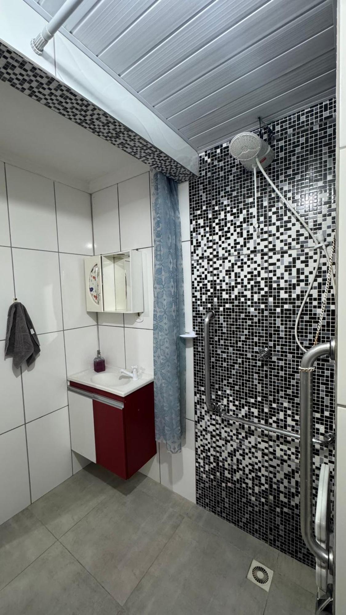 Family Room Bath