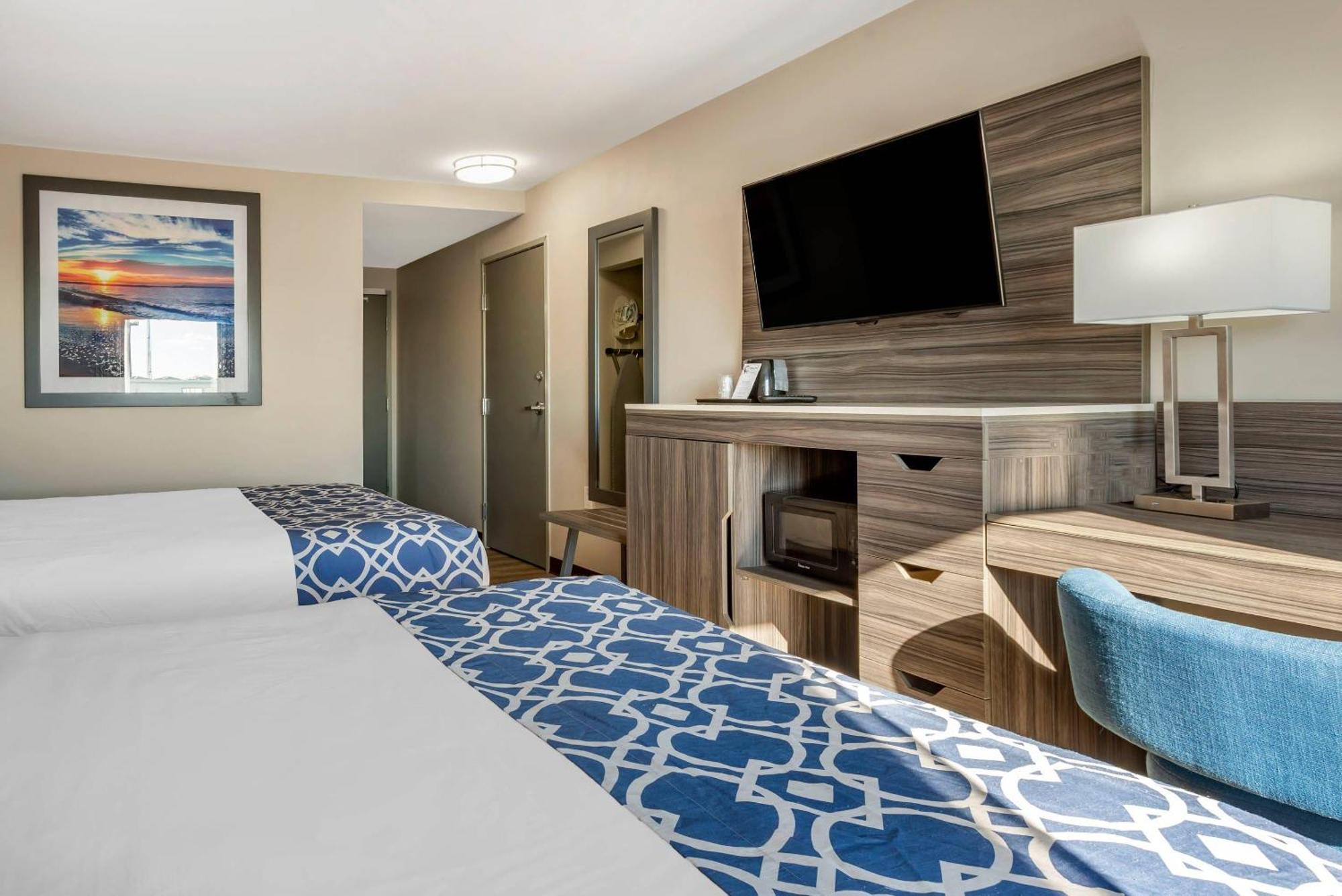 Room Two Double Beds Non-Smoking