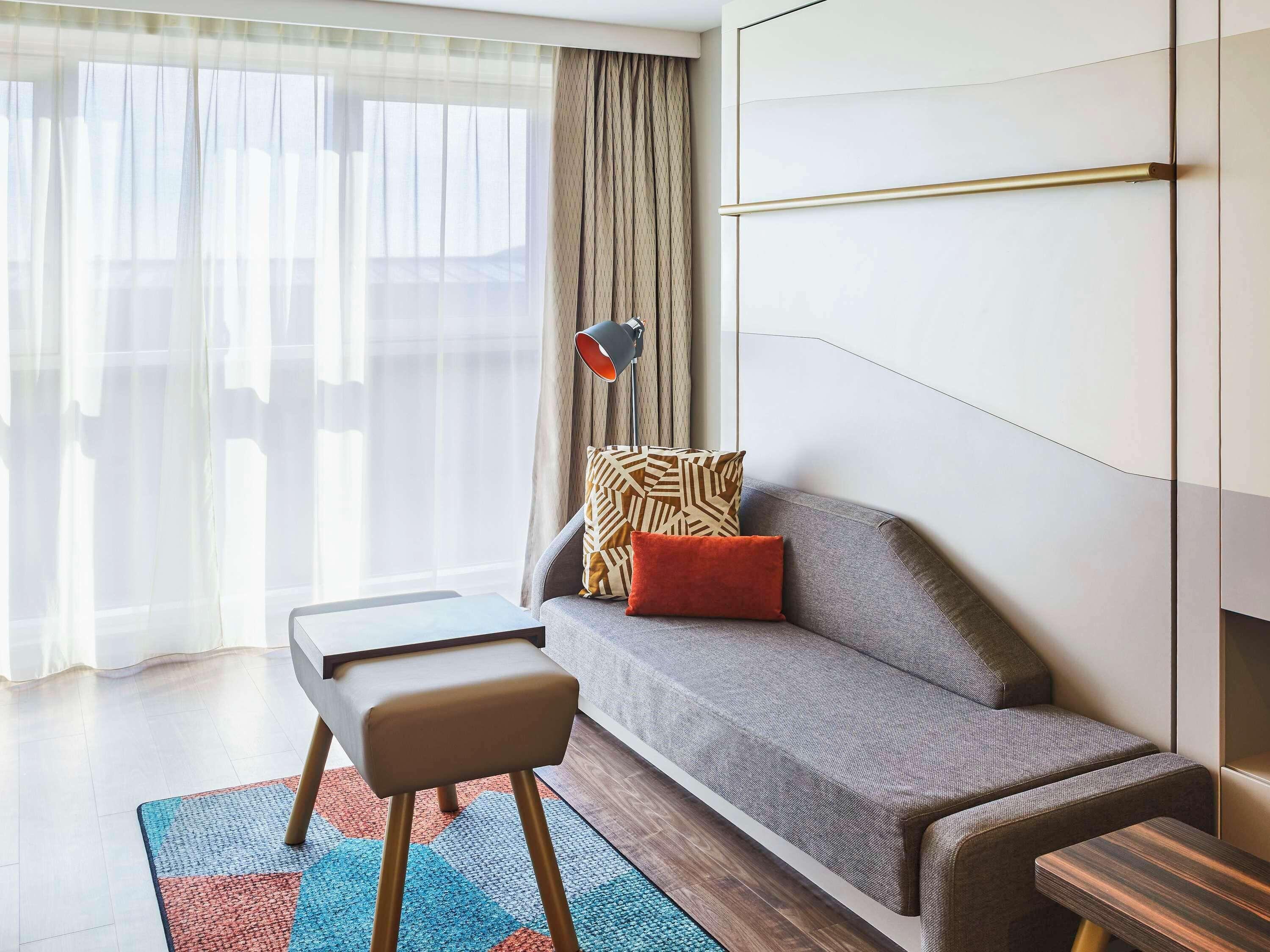 Studio Double Bed