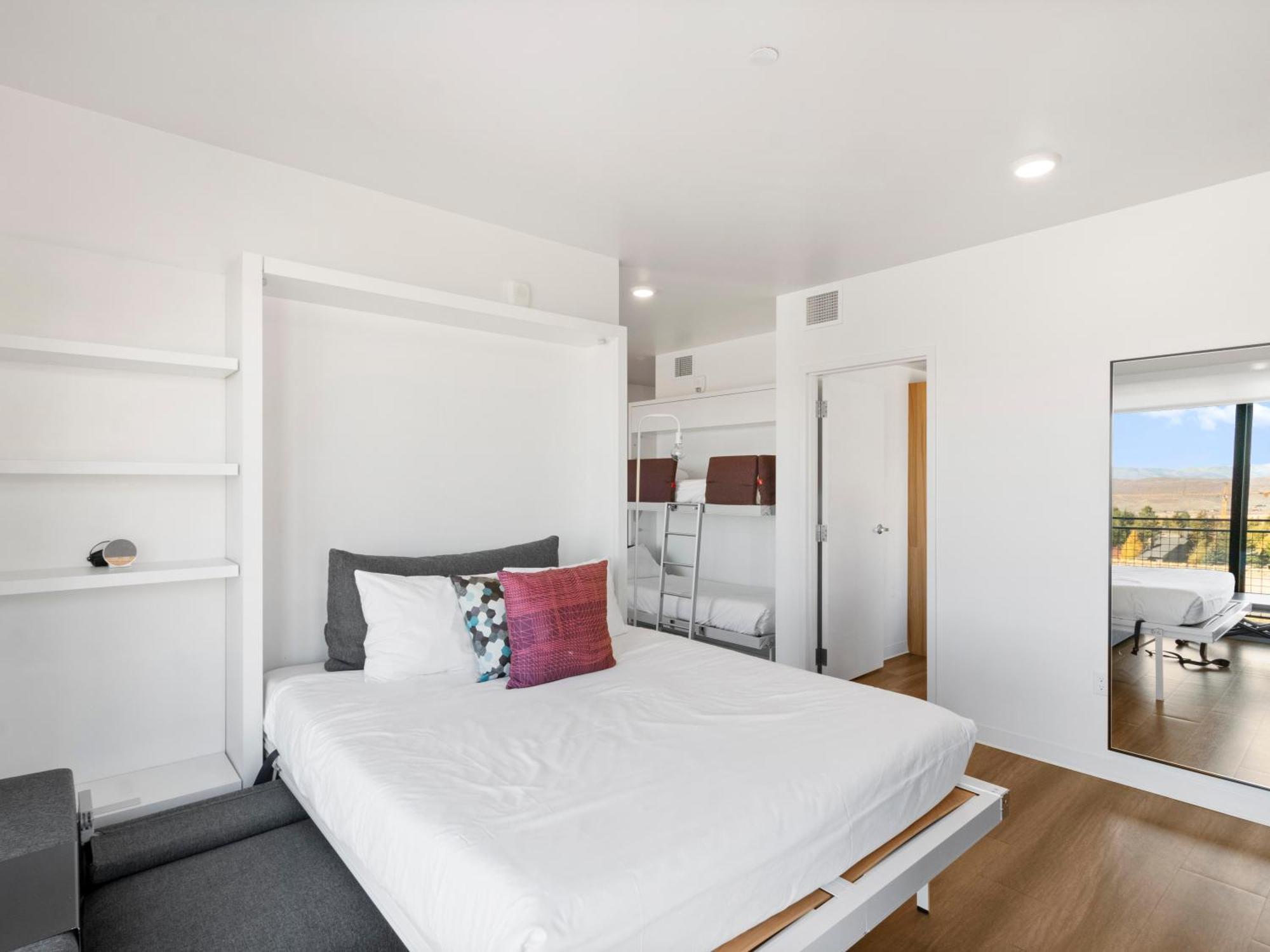 1 Bedroom Family