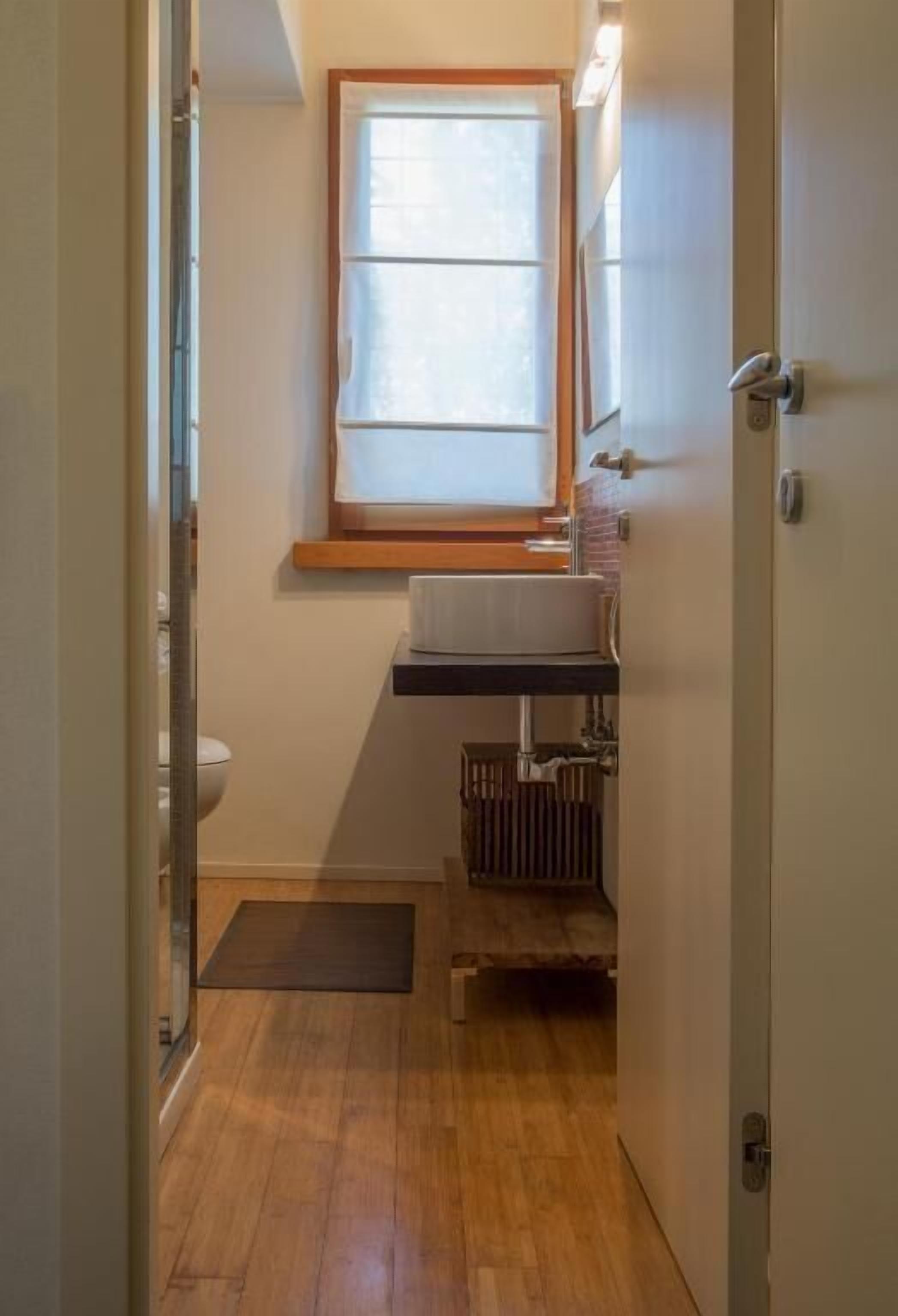 Small Single Room