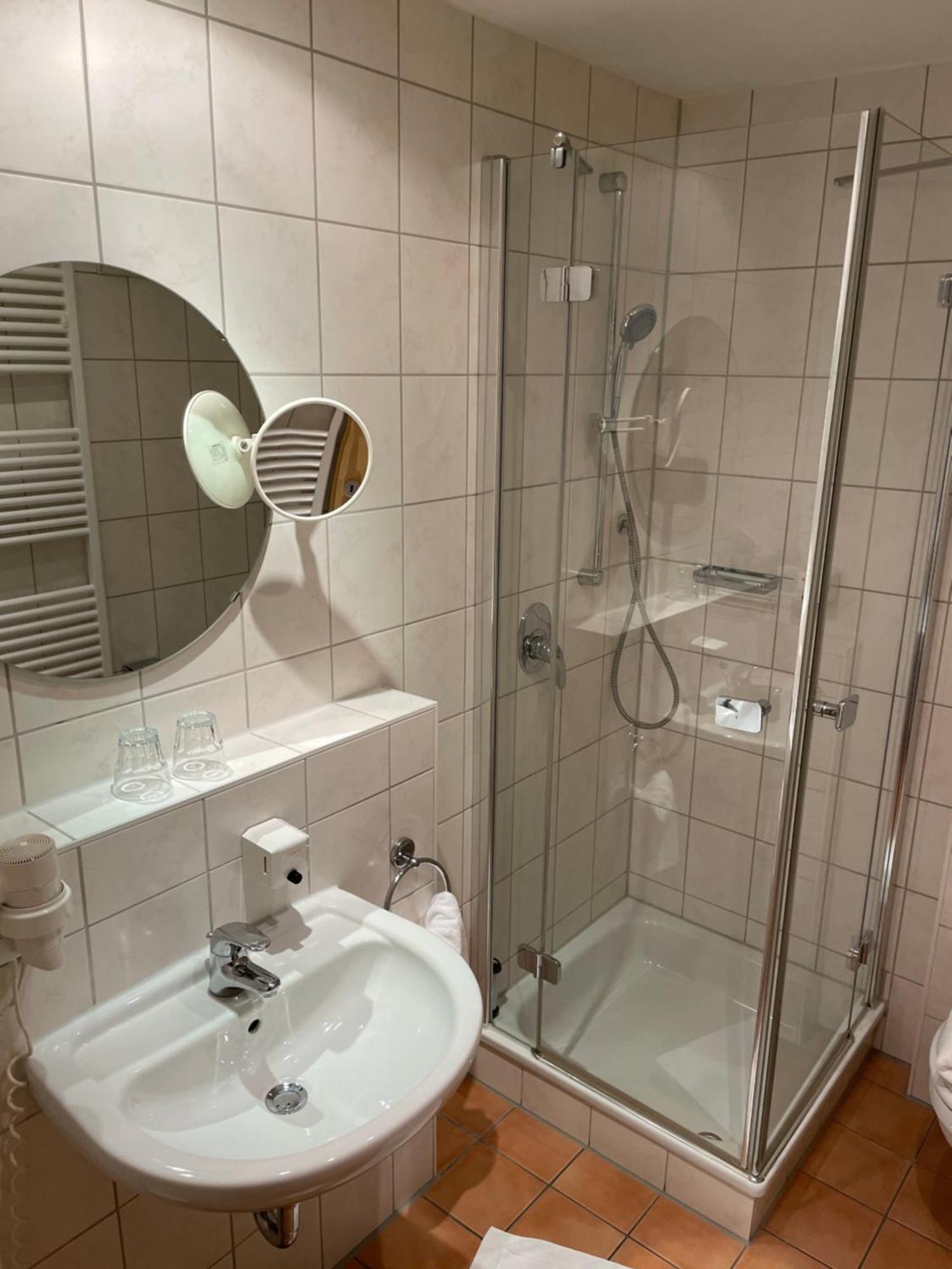 Economy Single Room