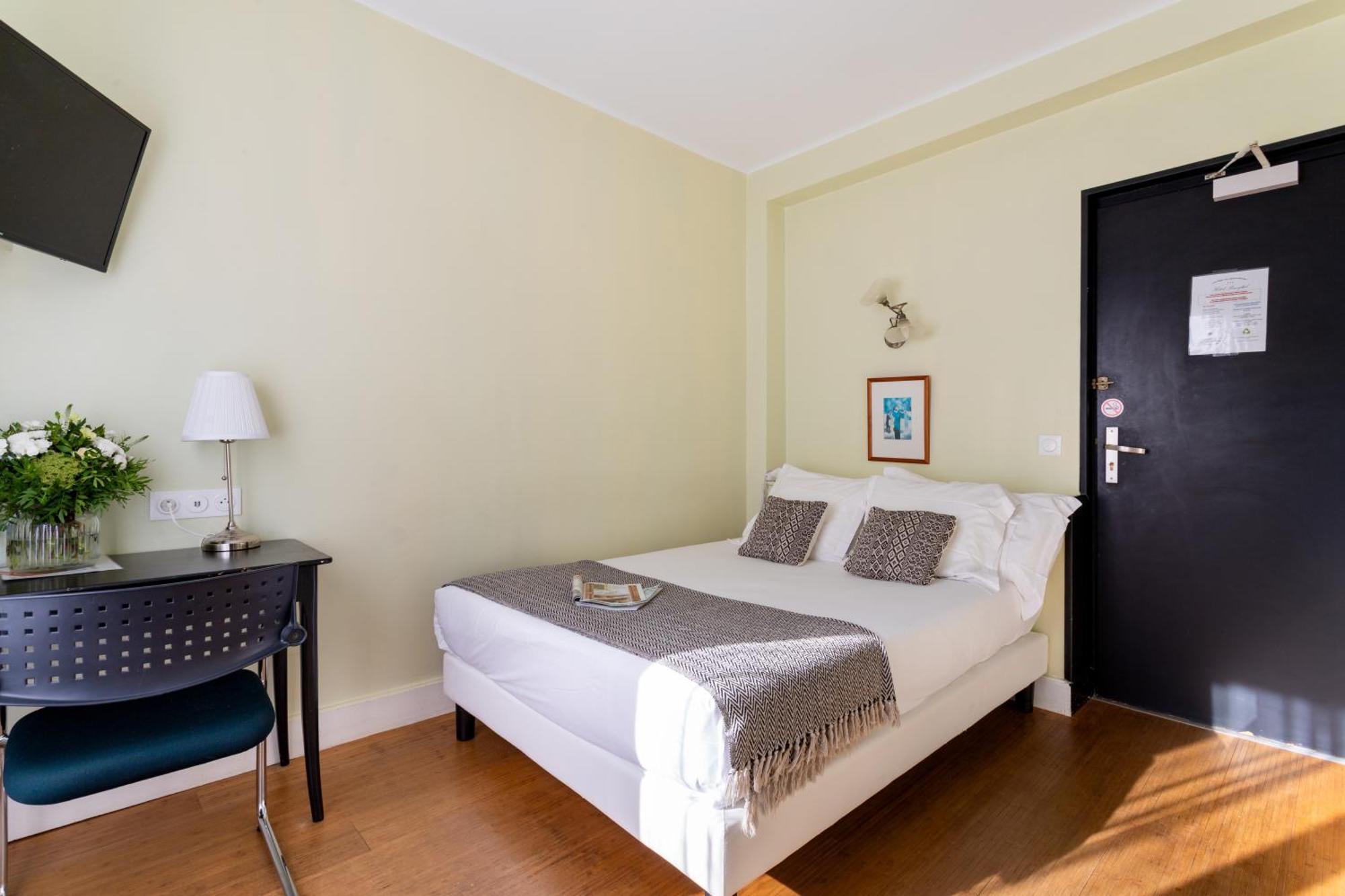 Double Room Bath